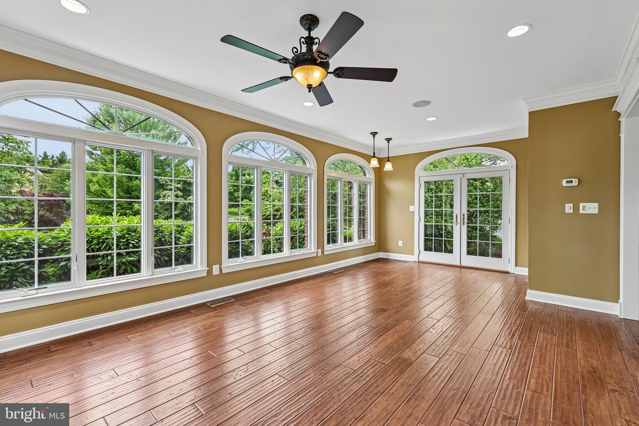 BELMONT COUNTRY CLUB - Residential