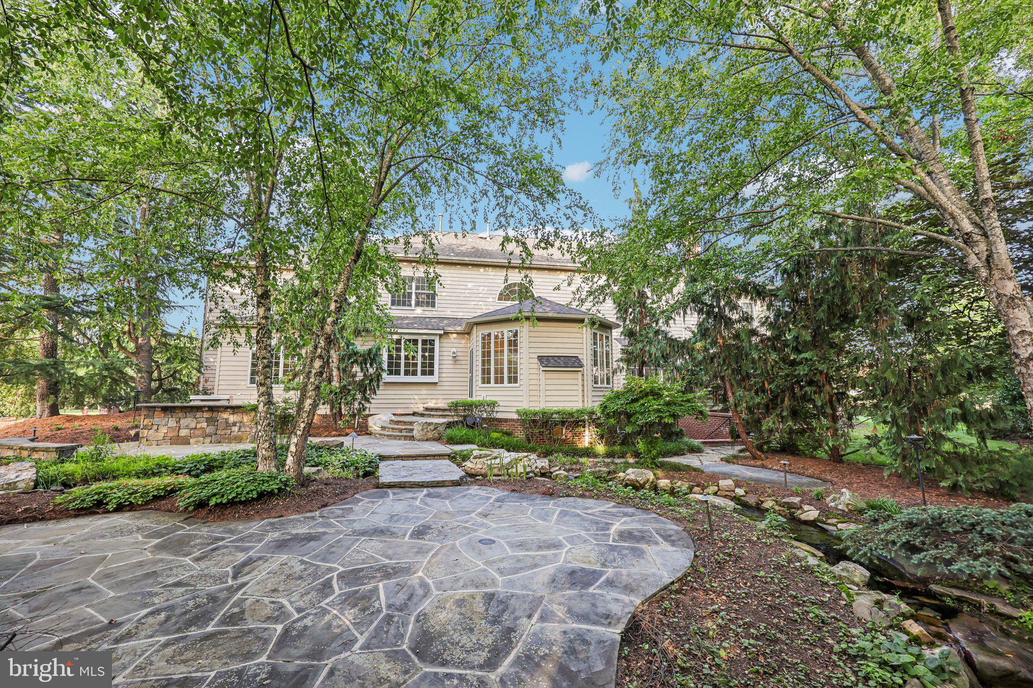BELMONT COUNTRY CLUB - Residential