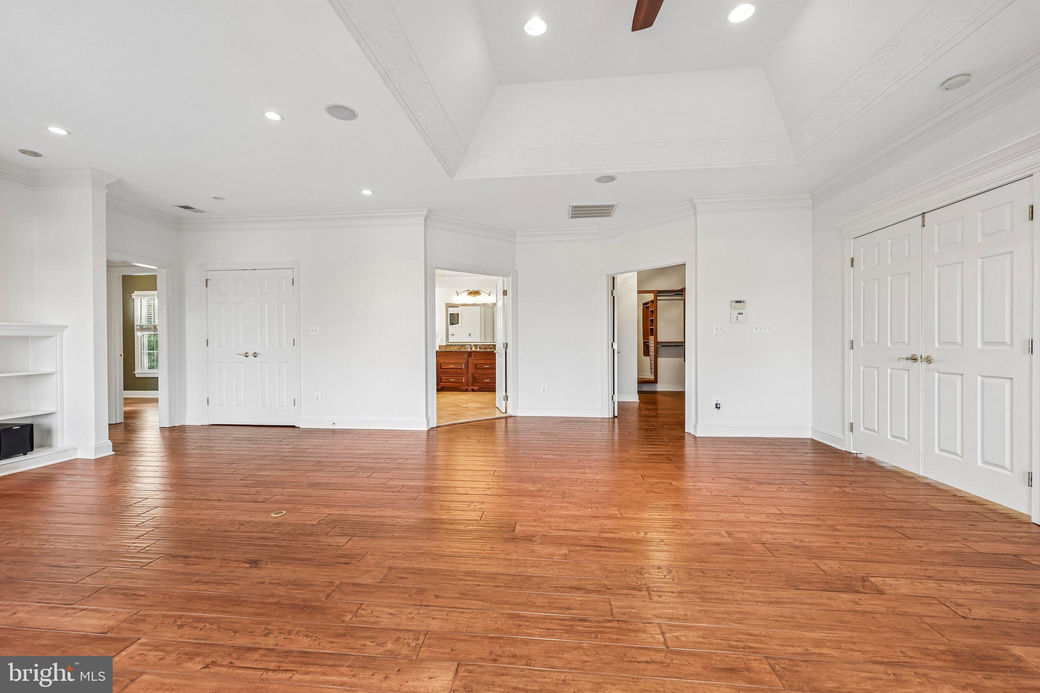 BELMONT COUNTRY CLUB - Residential