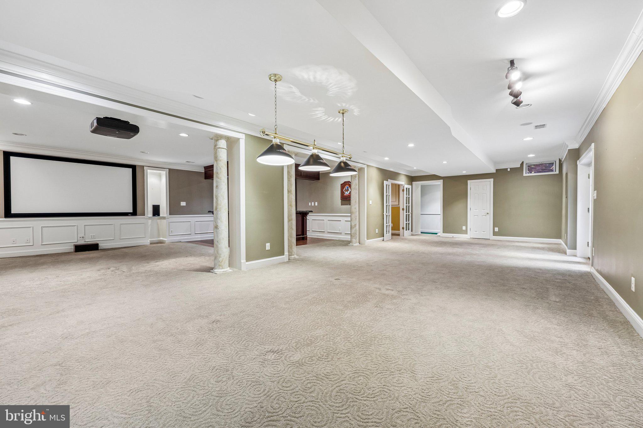 BELMONT COUNTRY CLUB - Residential