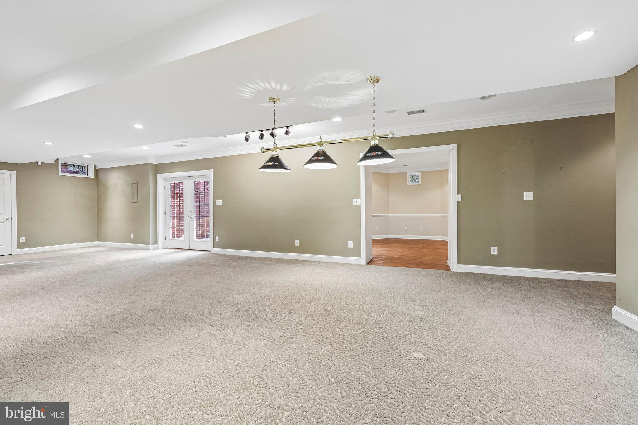 BELMONT COUNTRY CLUB - Residential