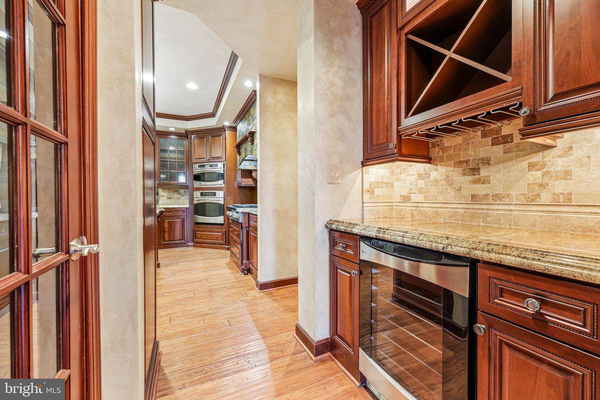 BELMONT COUNTRY CLUB - Residential