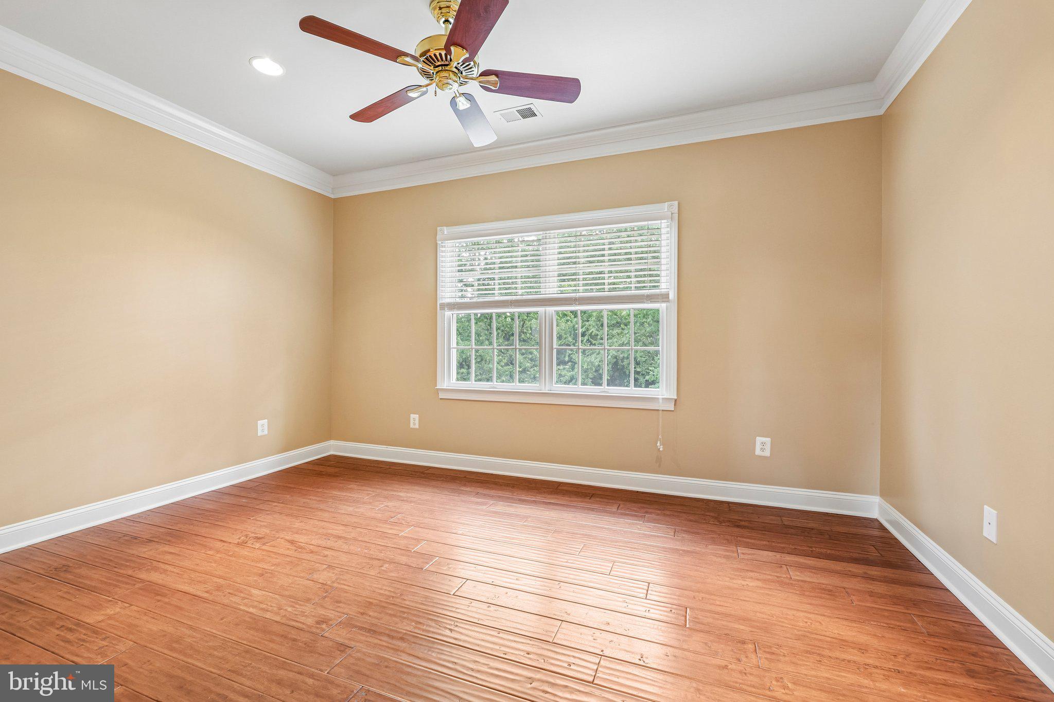 BELMONT COUNTRY CLUB - Residential