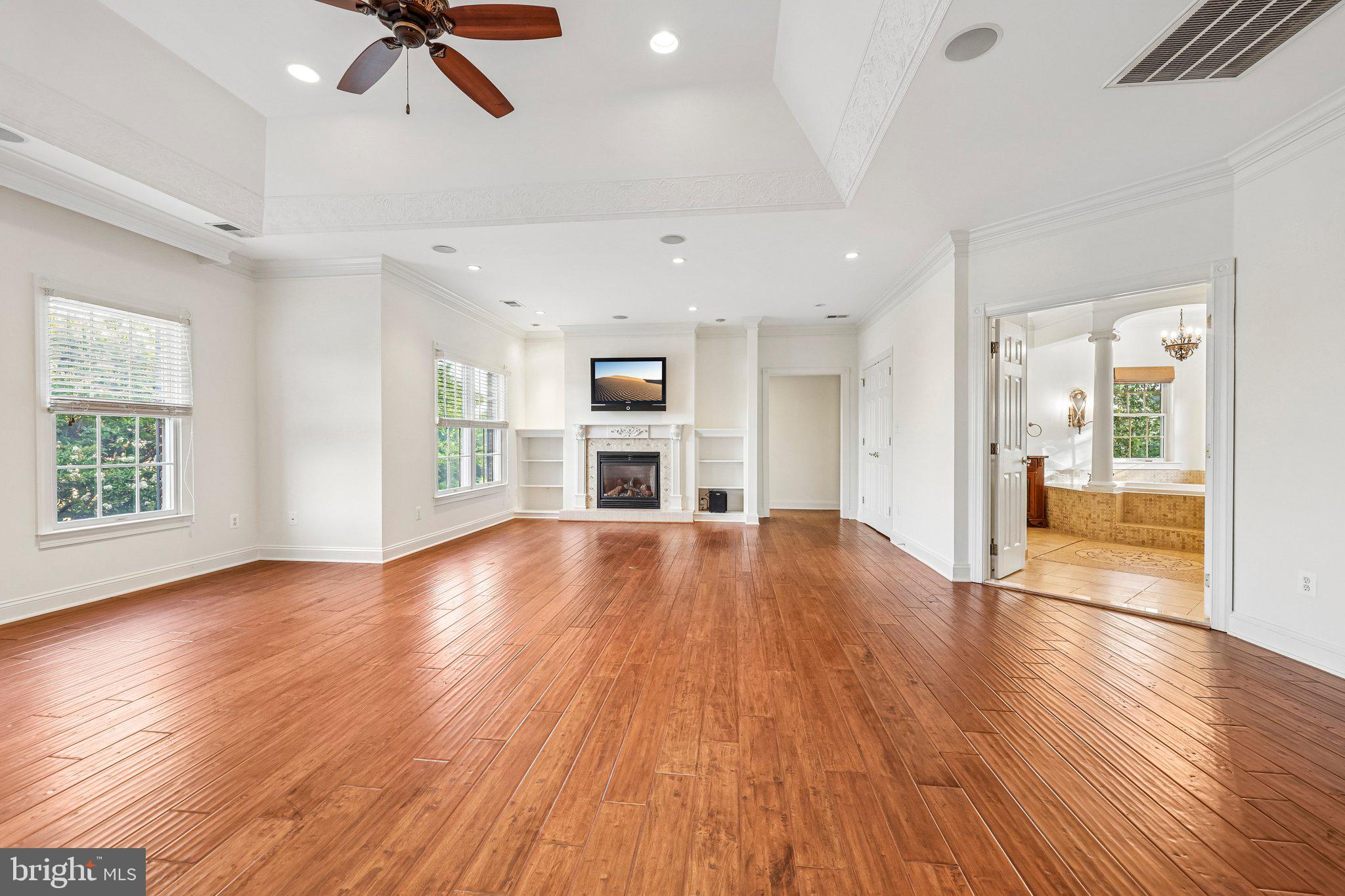BELMONT COUNTRY CLUB - Residential