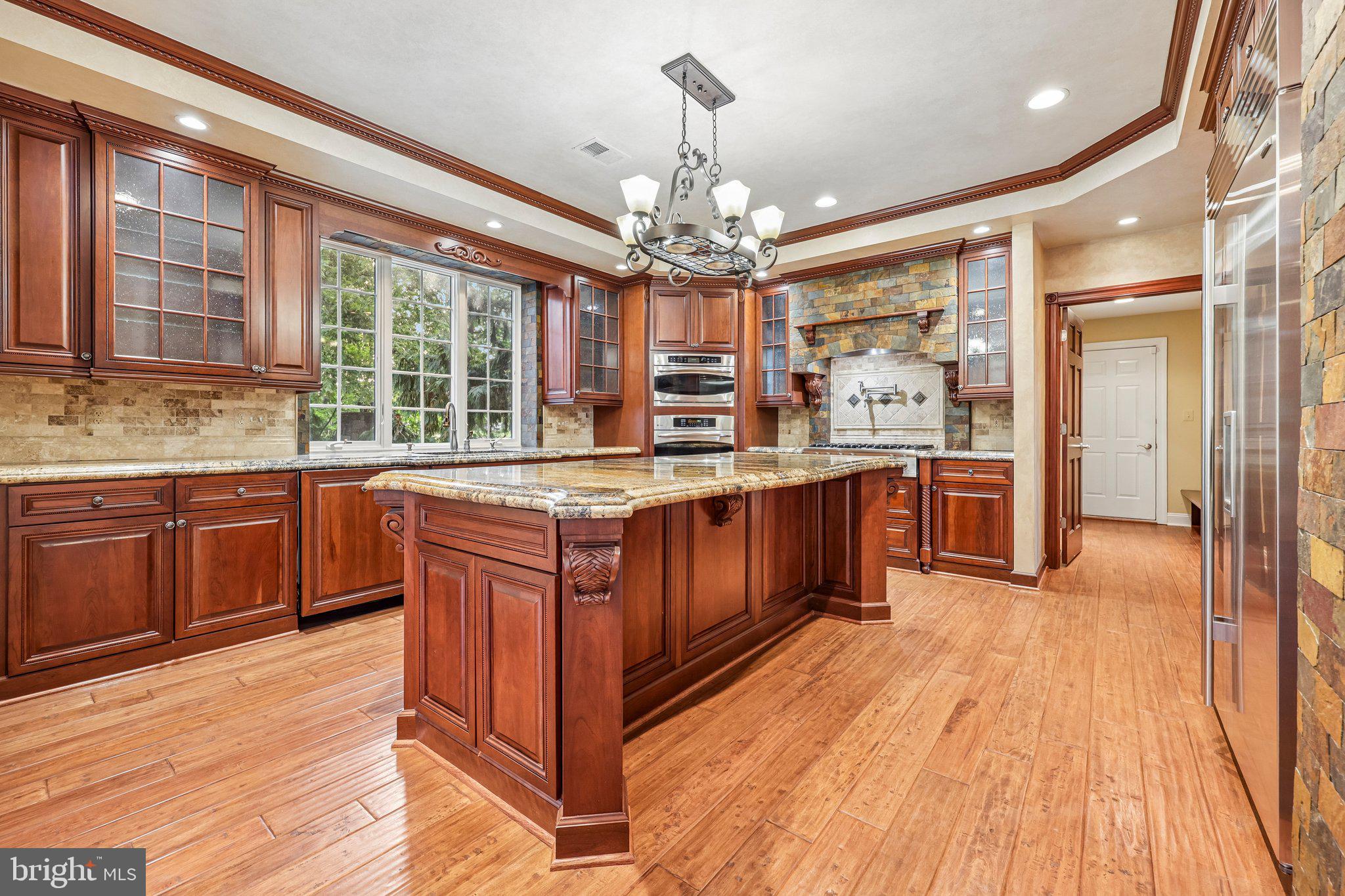 BELMONT COUNTRY CLUB - Residential