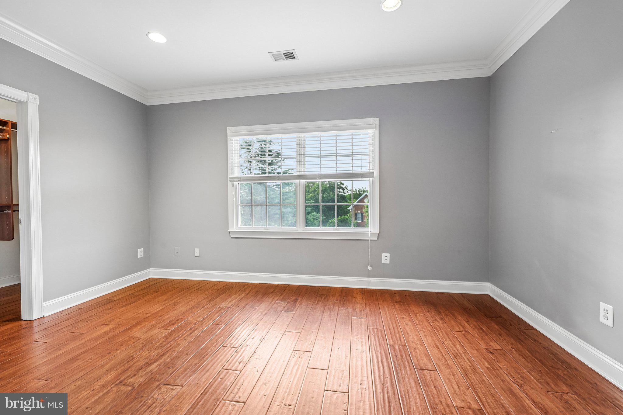 BELMONT COUNTRY CLUB - Residential