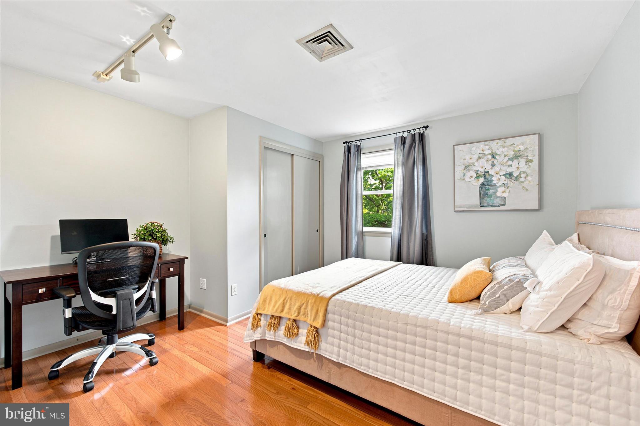 PARK PLACE - Residential