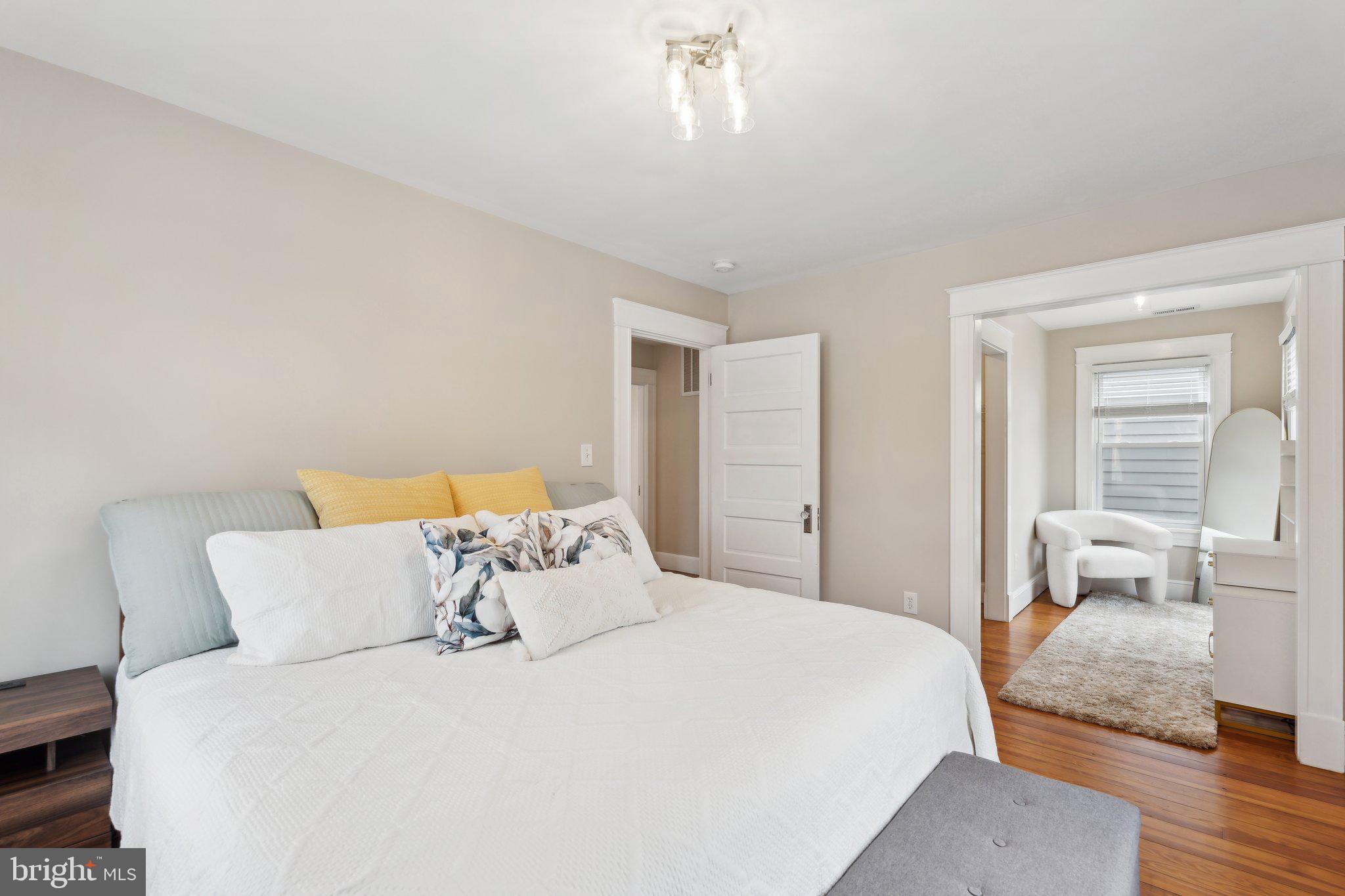 DOWNTOWN FREDERICKSBURG - Residential