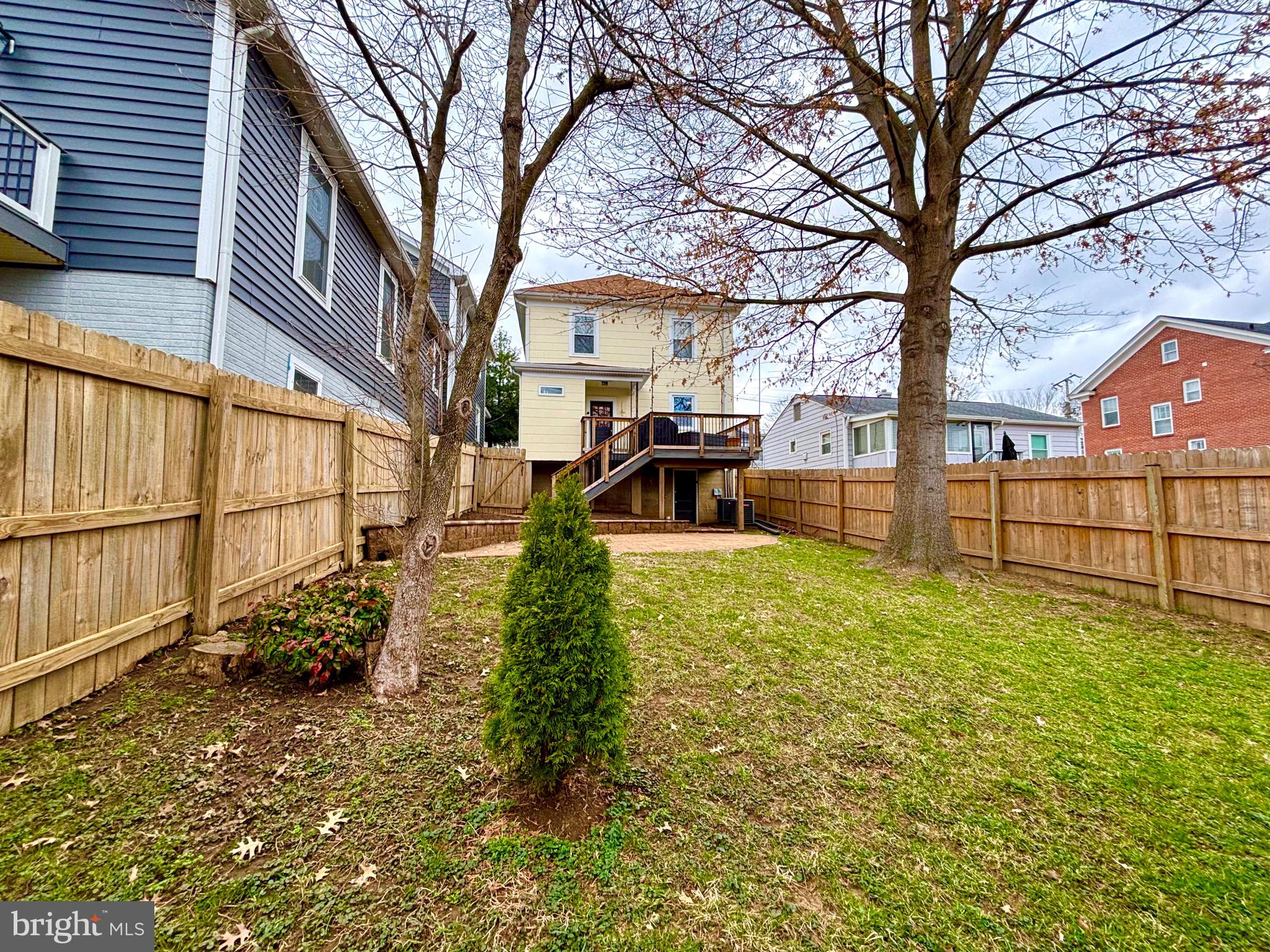 DOWNTOWN FREDERICKSBURG - Residential