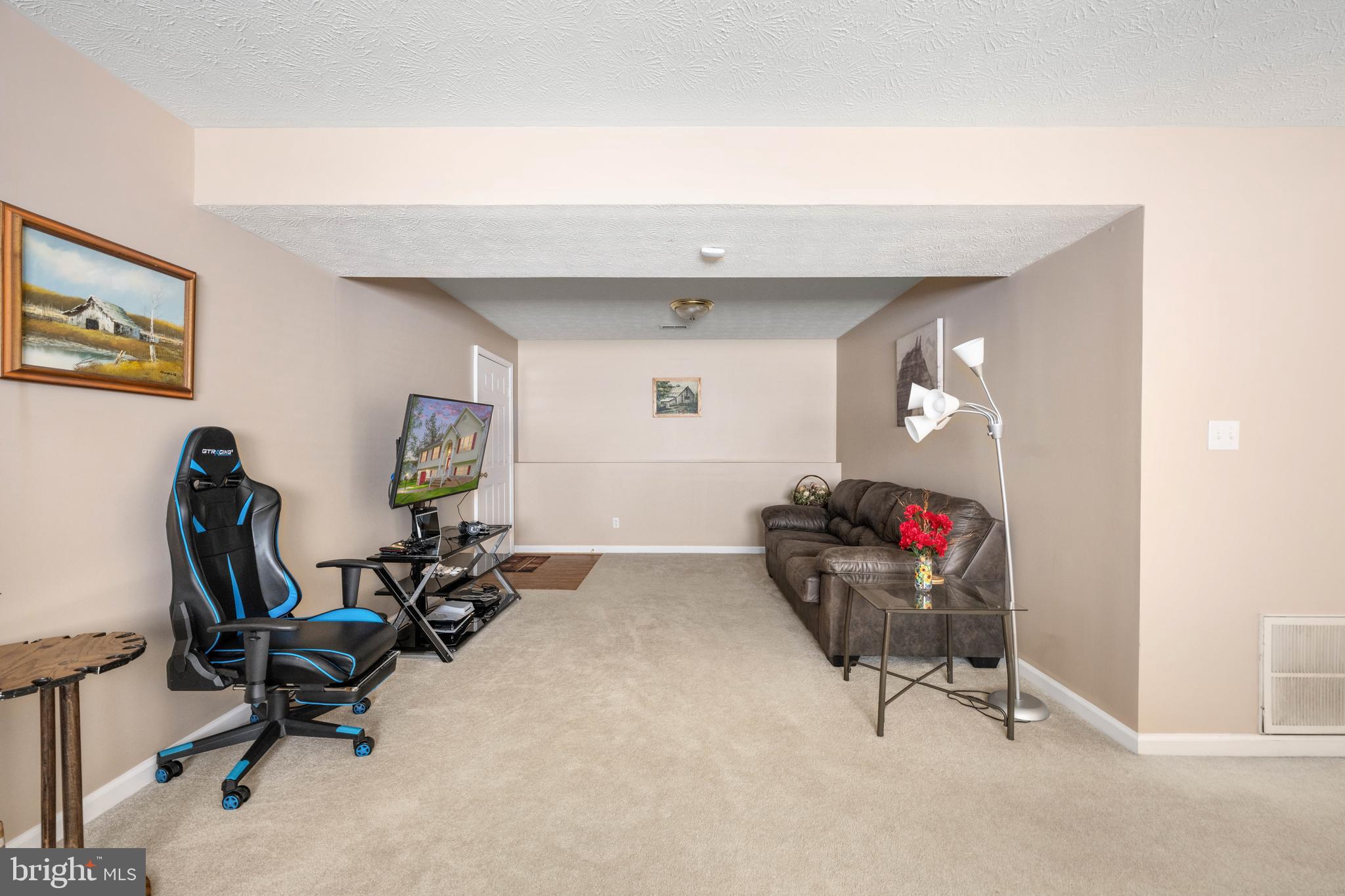 OAKLAND PARK - Residential