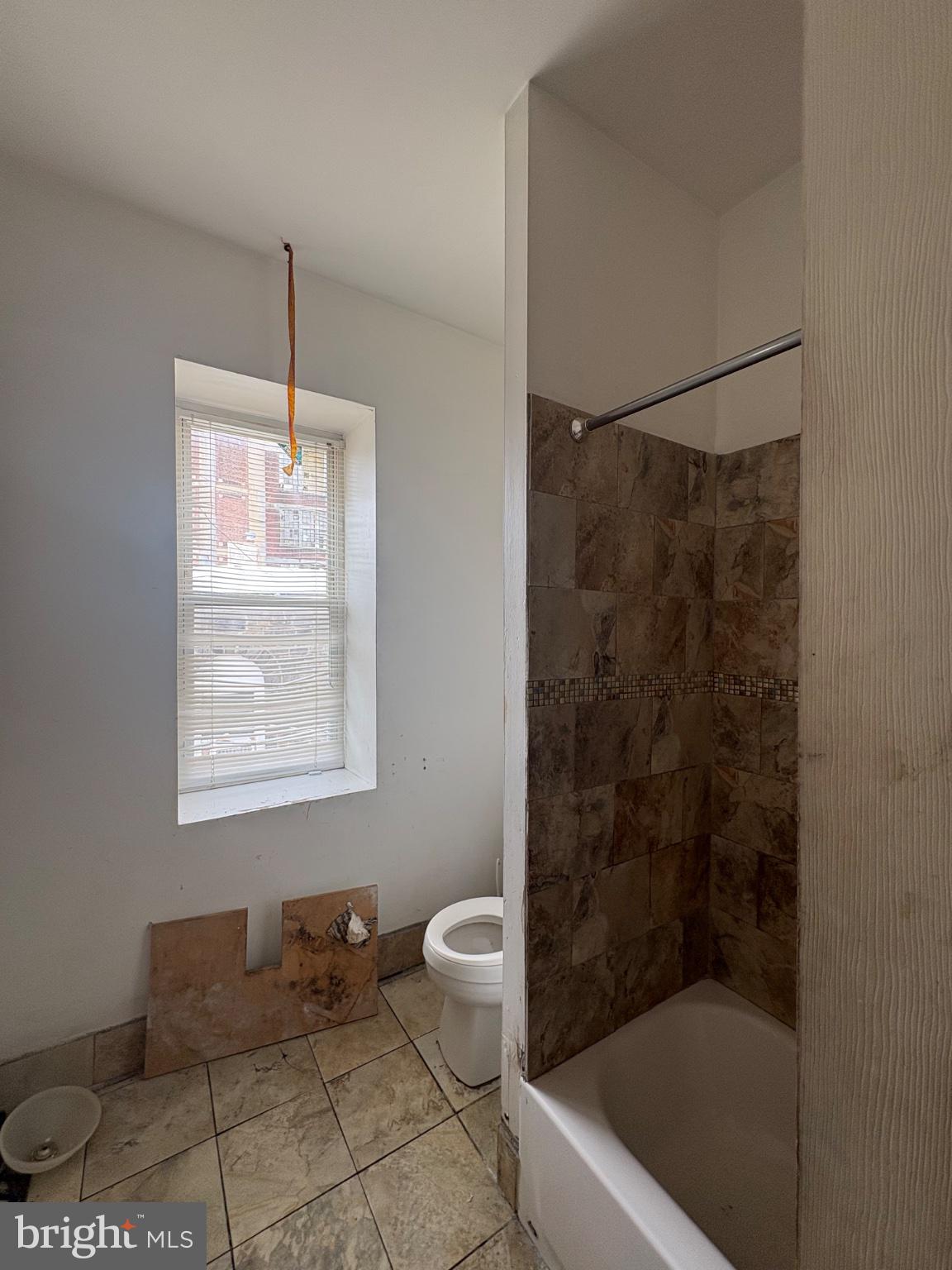 ALLEGHENY WEST - Residential
