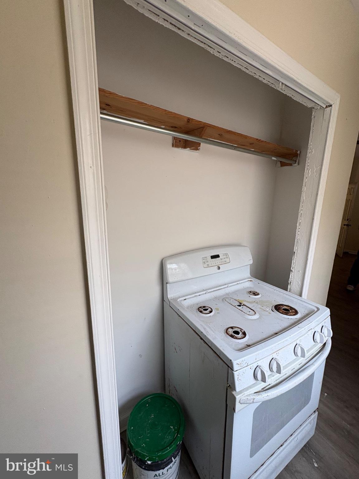 ALLEGHENY WEST - Residential