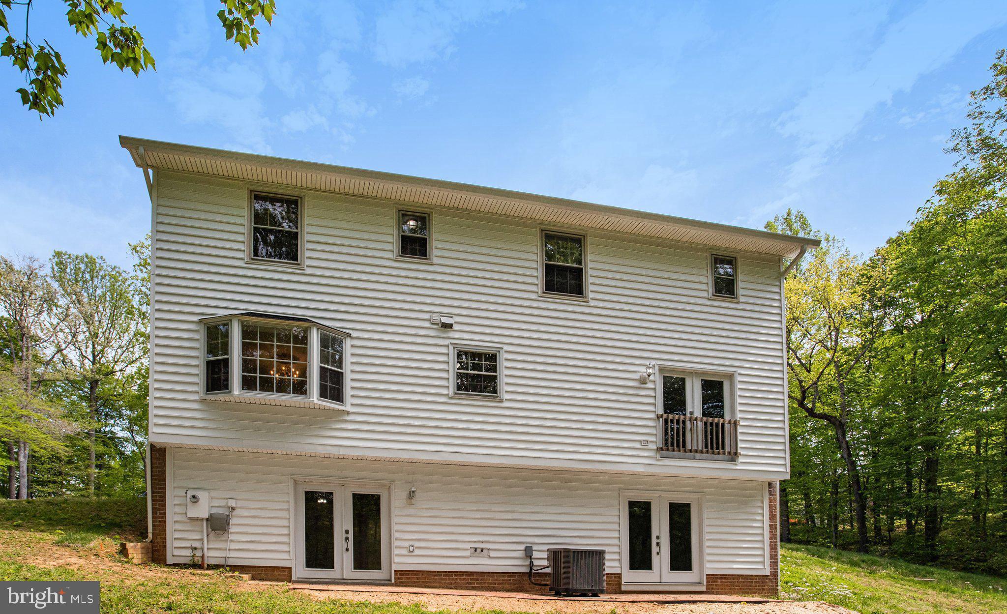 OCCOQUAN OAKS - Residential