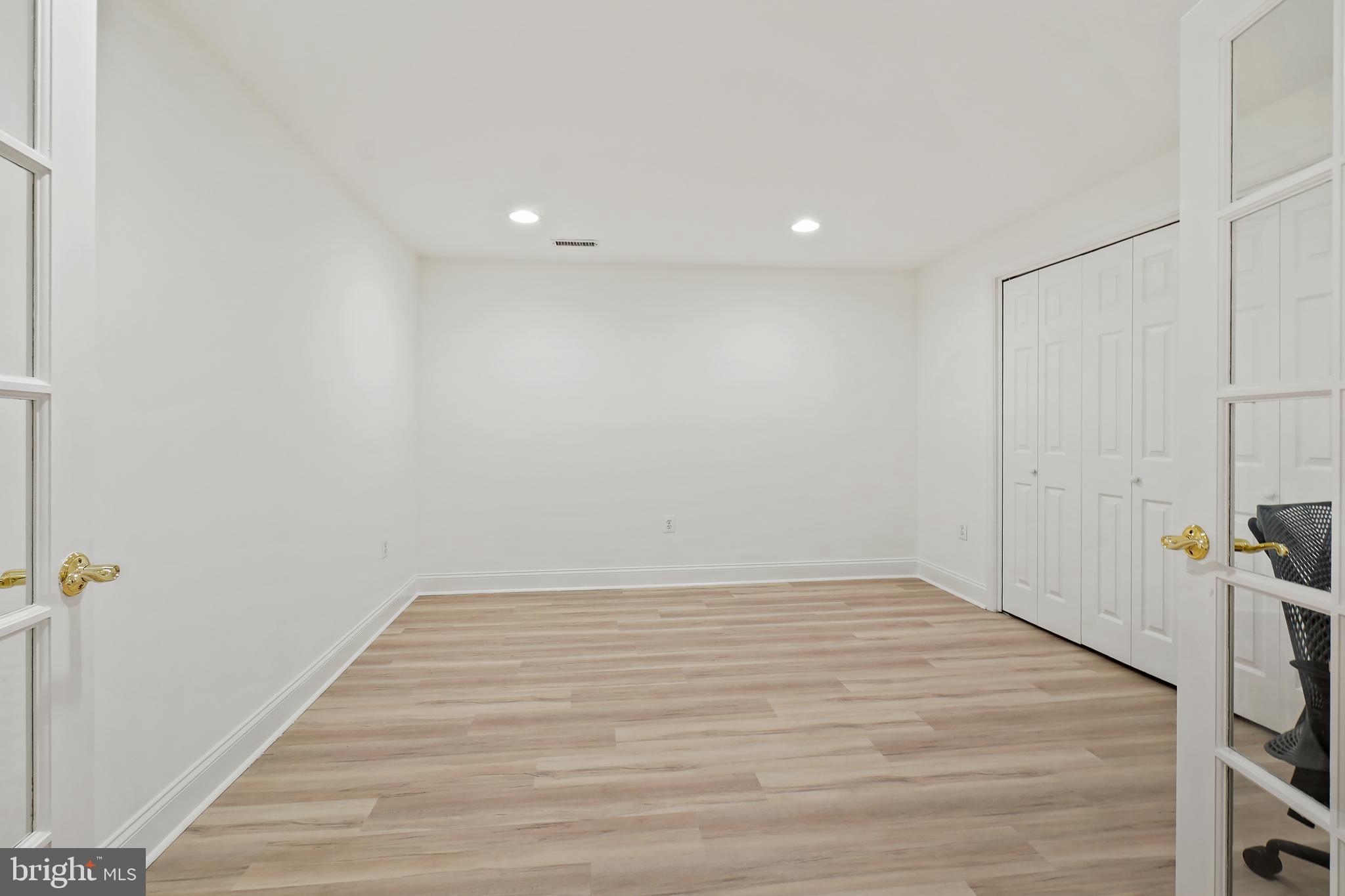 AVENEL - Residential