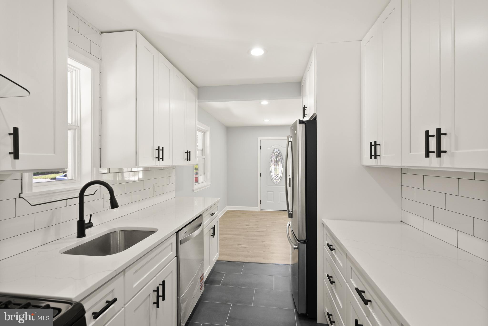 ROCKVILLE - Residential