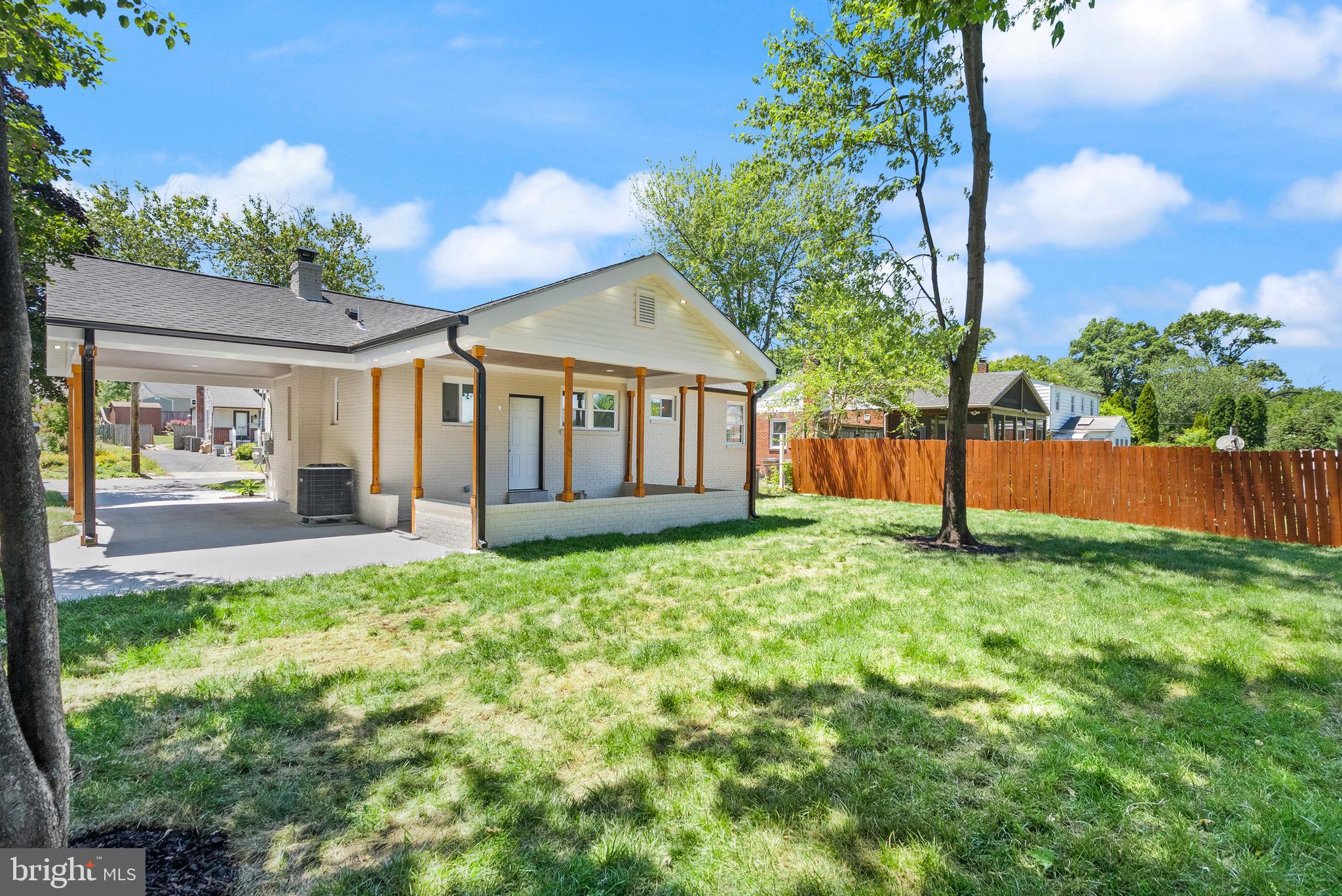 ROCKVILLE - Residential