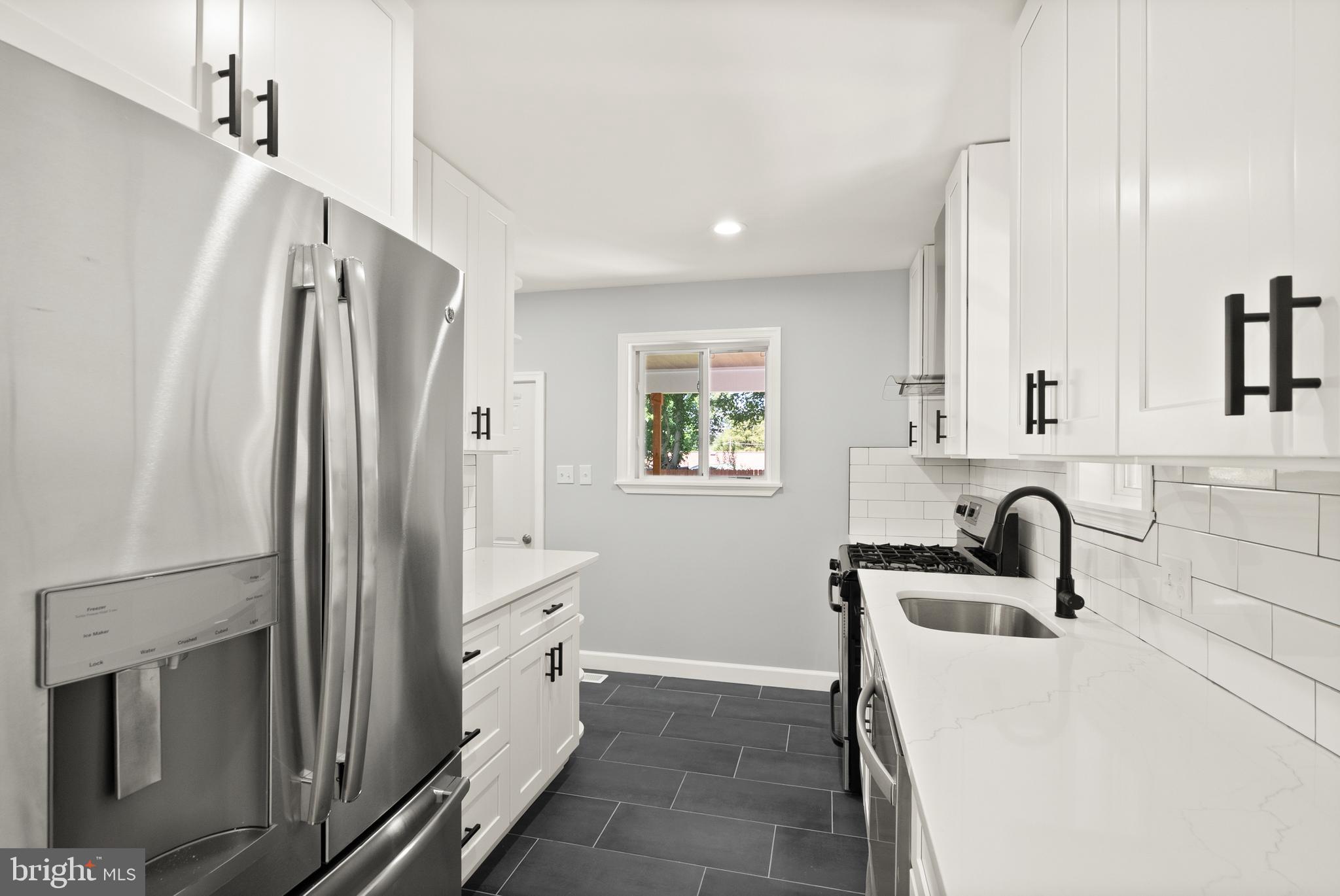 ROCKVILLE - Residential