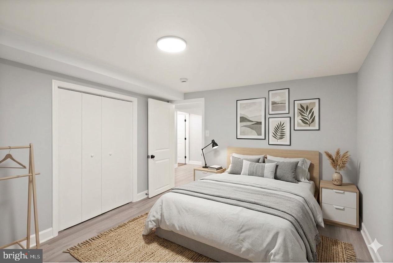 ROCKVILLE - Residential