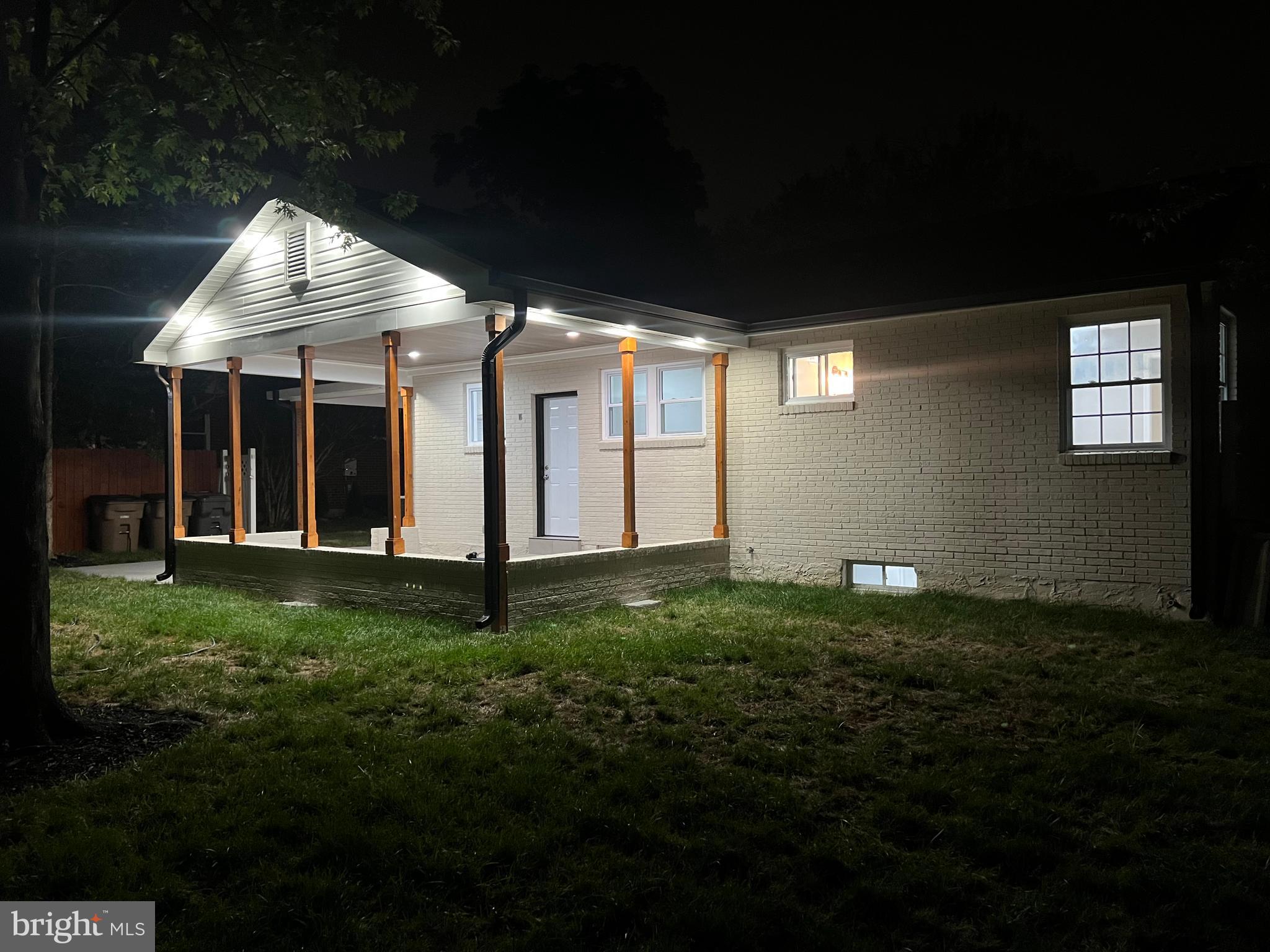 ROCKVILLE - Residential