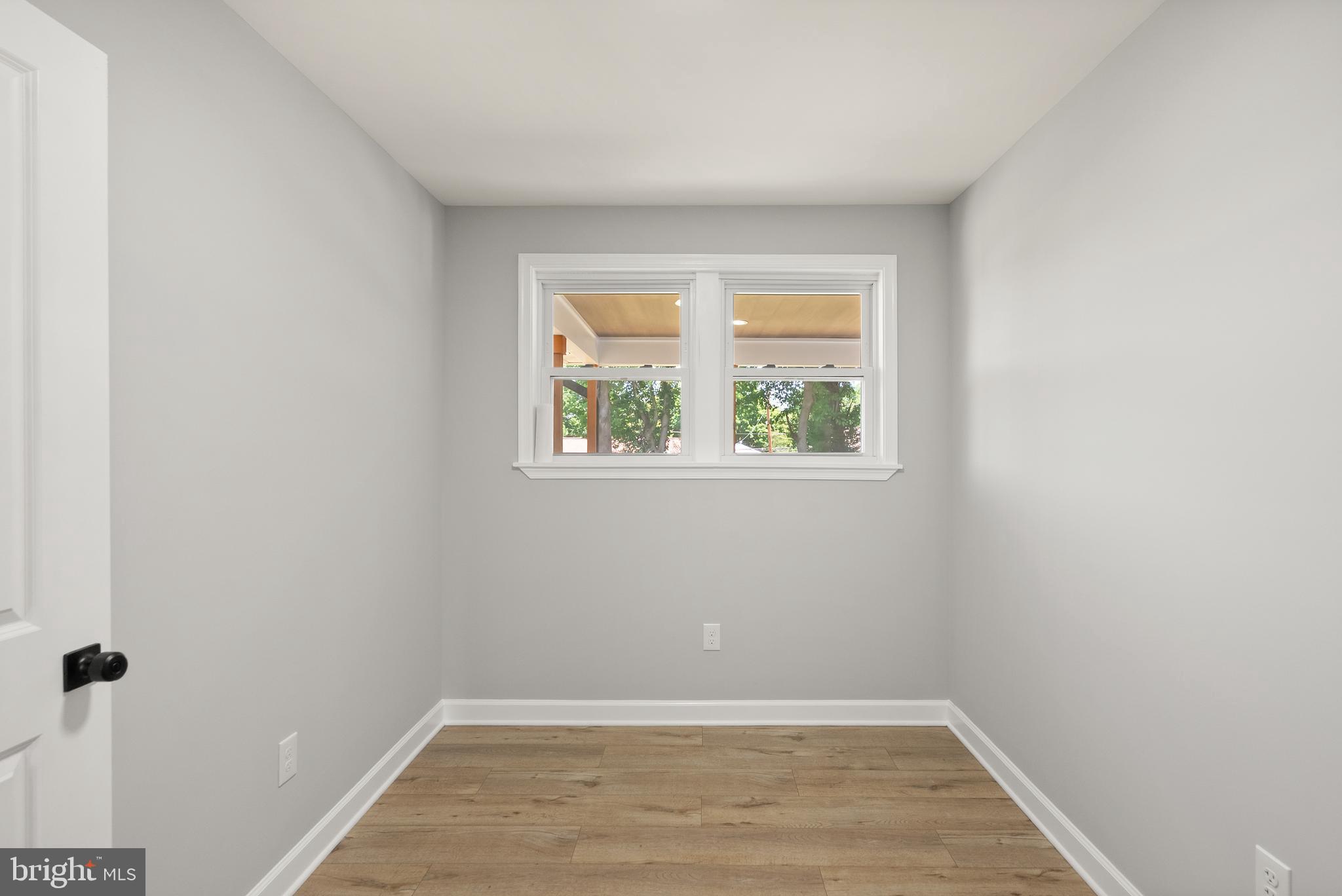 ROCKVILLE - Residential