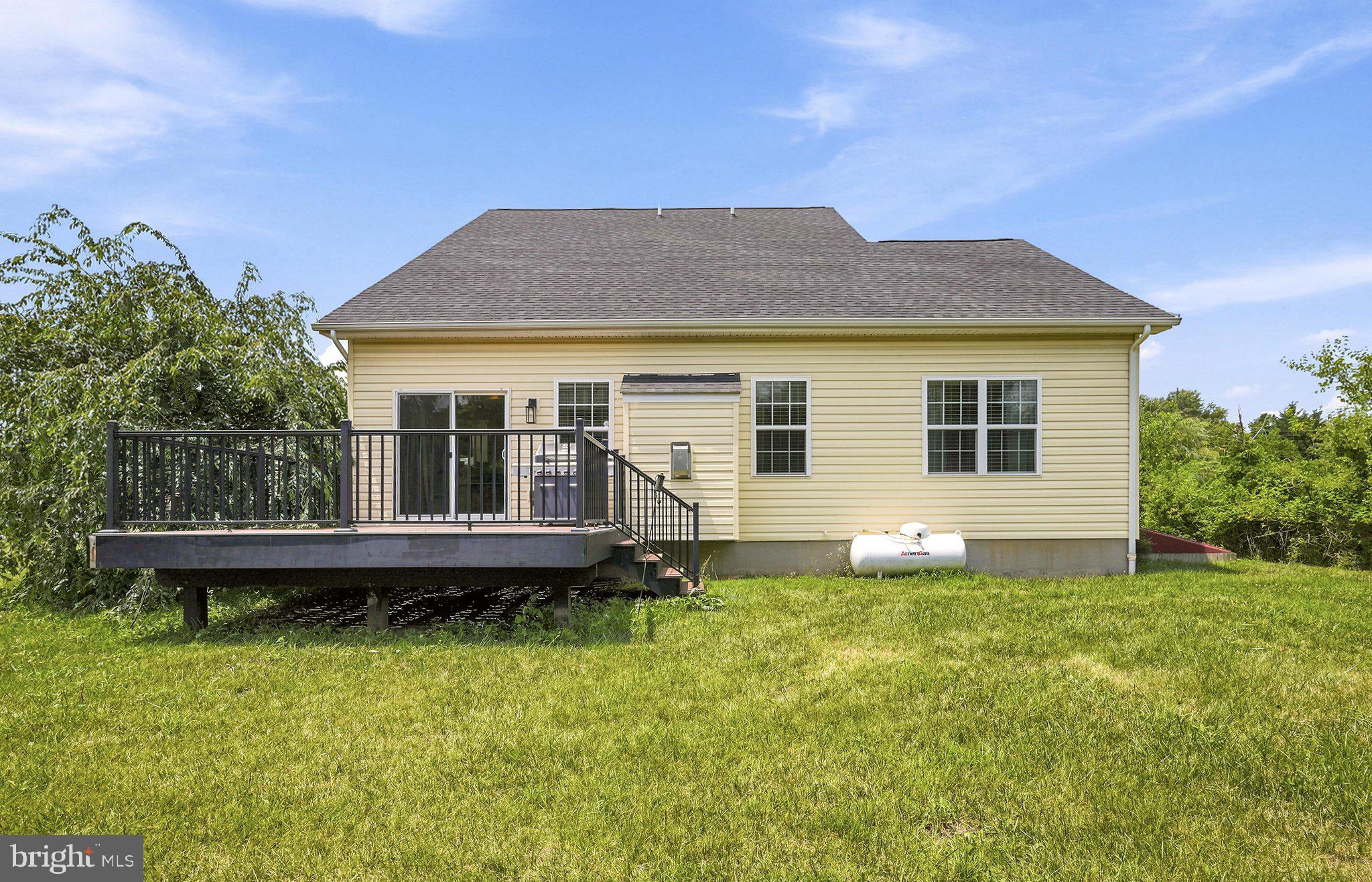 THISTLE LANDING - Residential