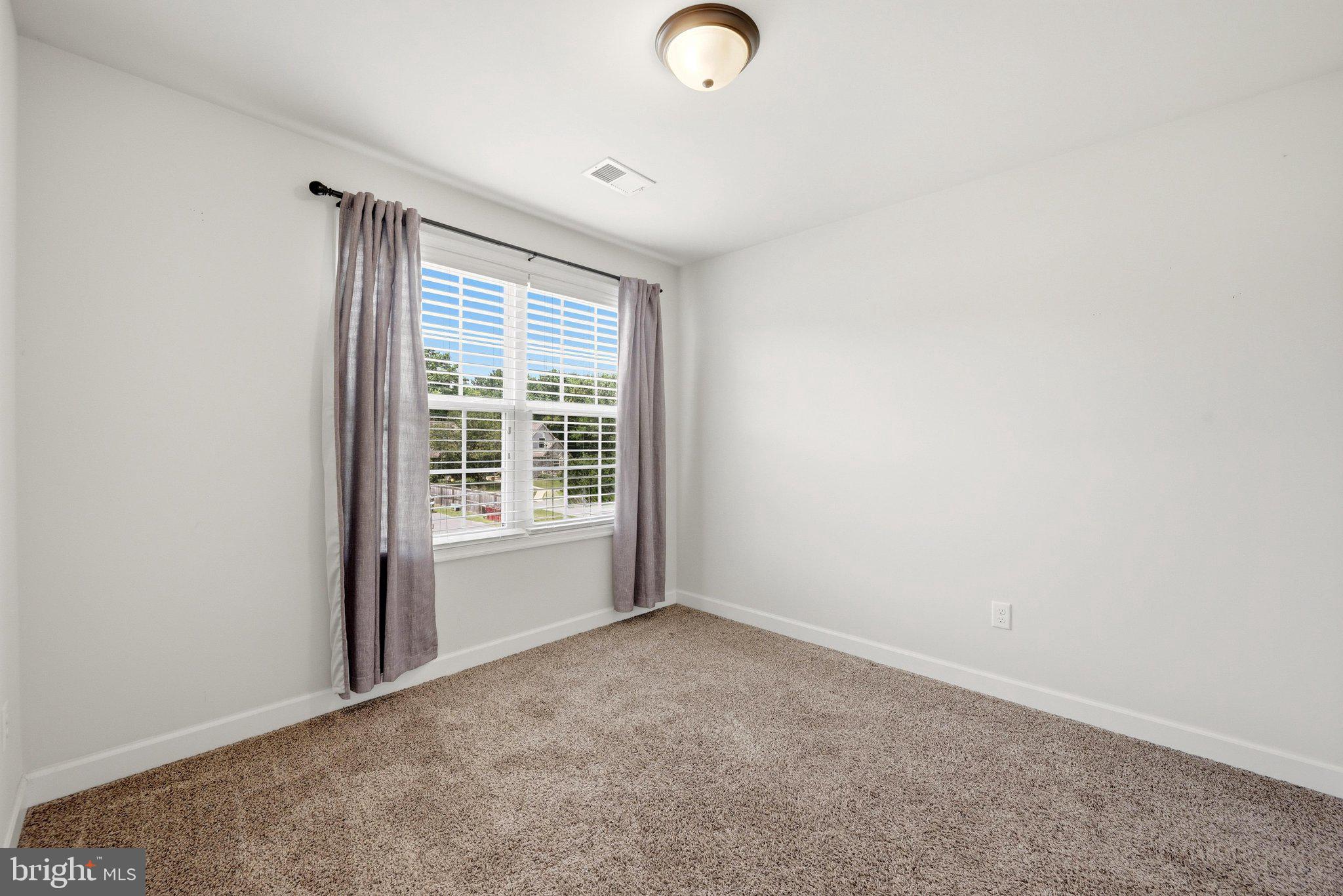 THISTLE LANDING - Residential