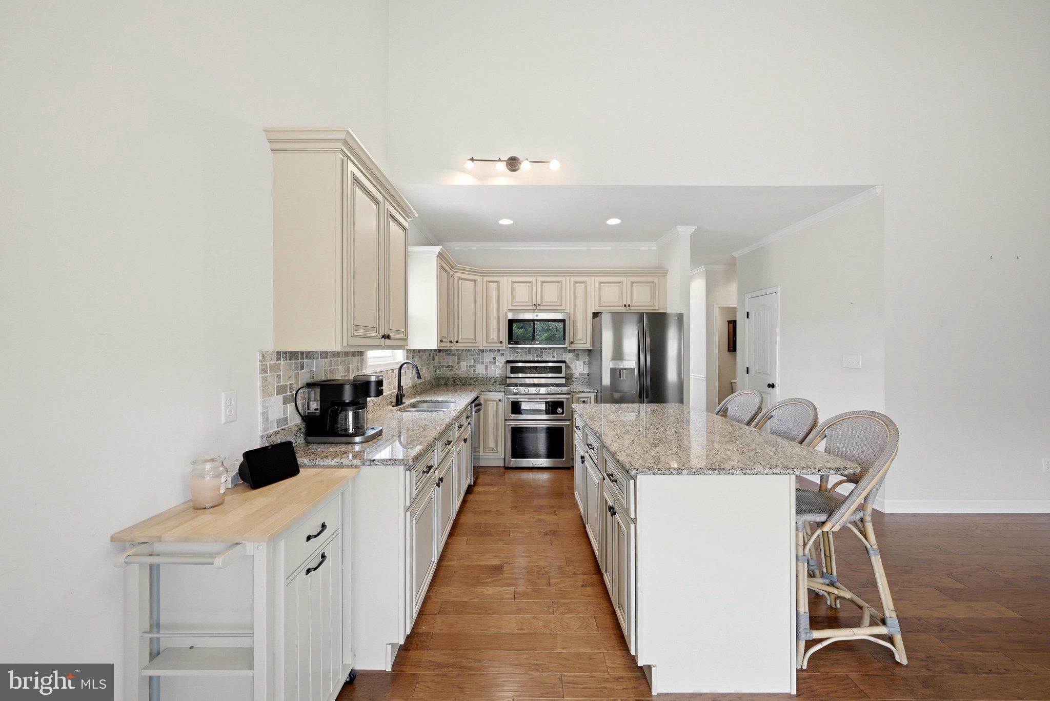 THISTLE LANDING - Residential