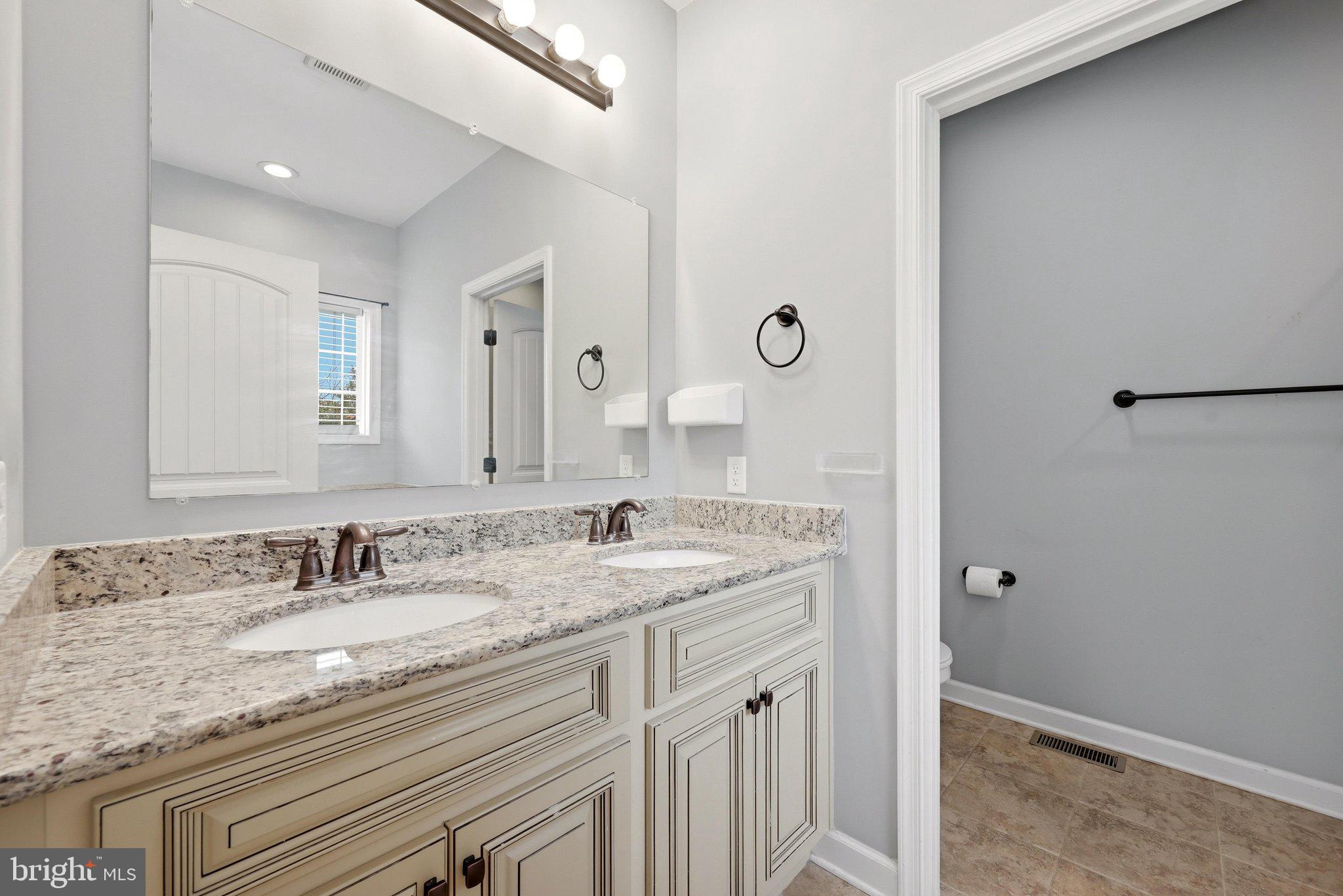 THISTLE LANDING - Residential