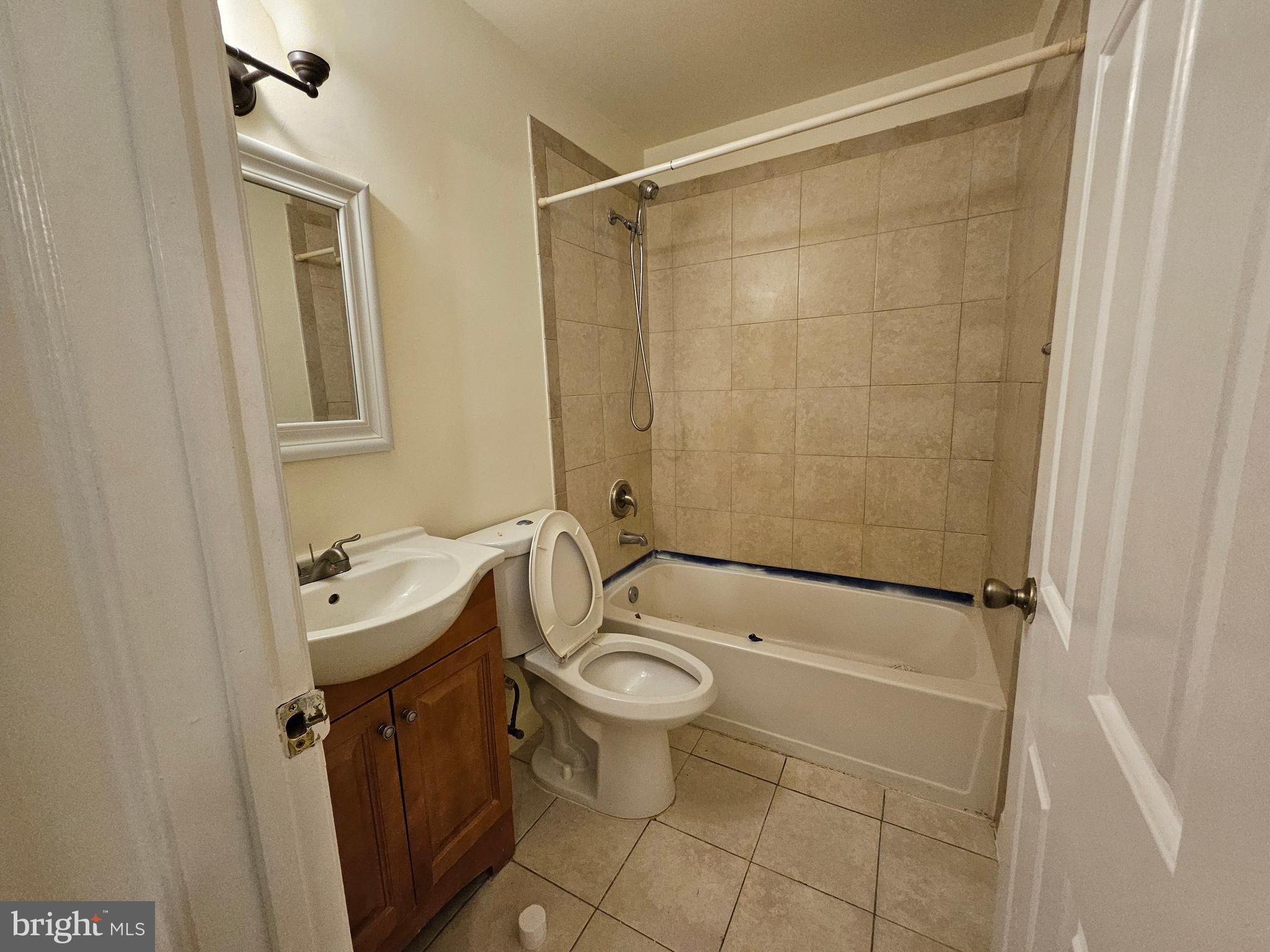 MONTGOMERY MEADOWS - Residential