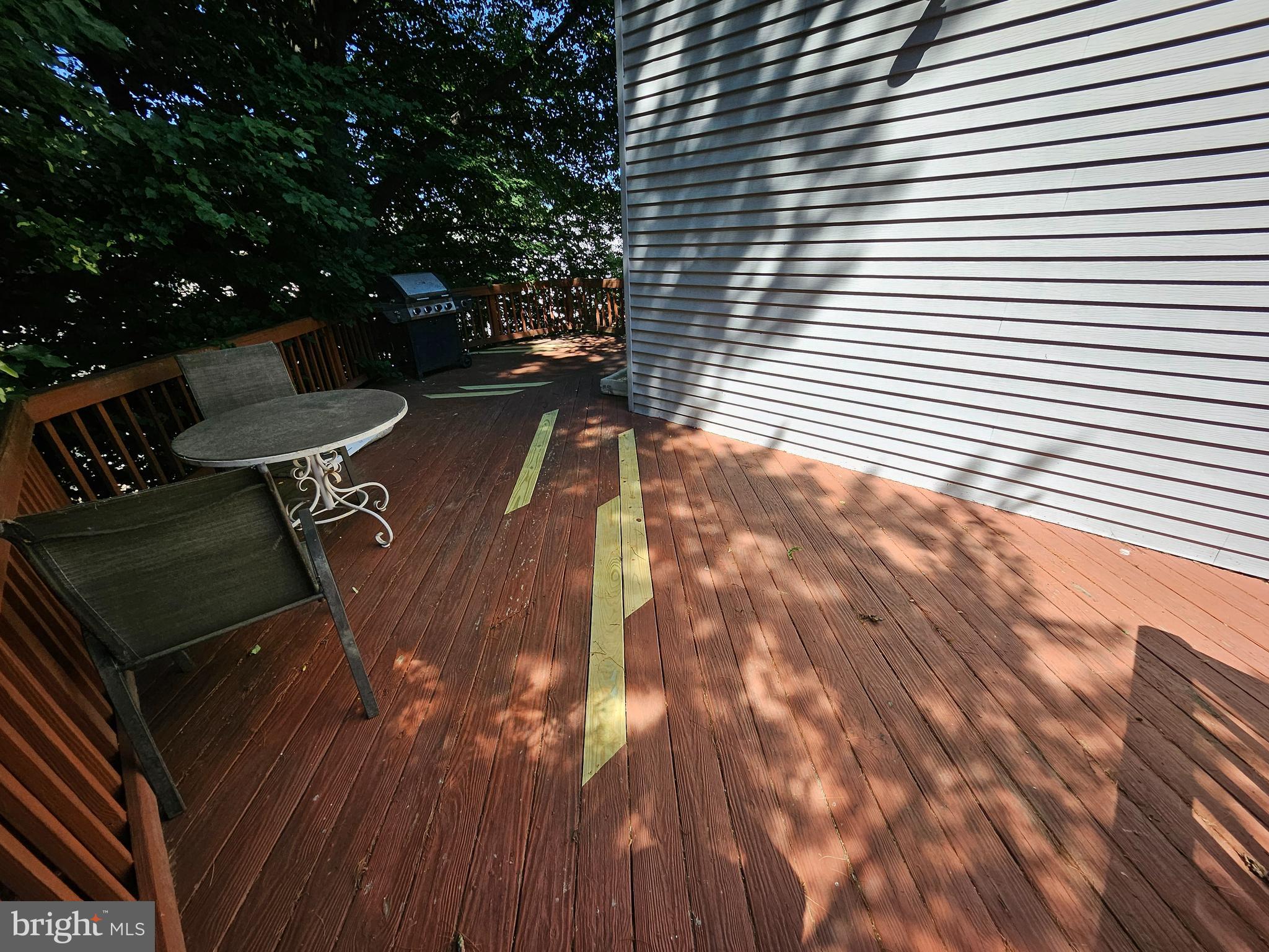 MONTGOMERY MEADOWS - Residential