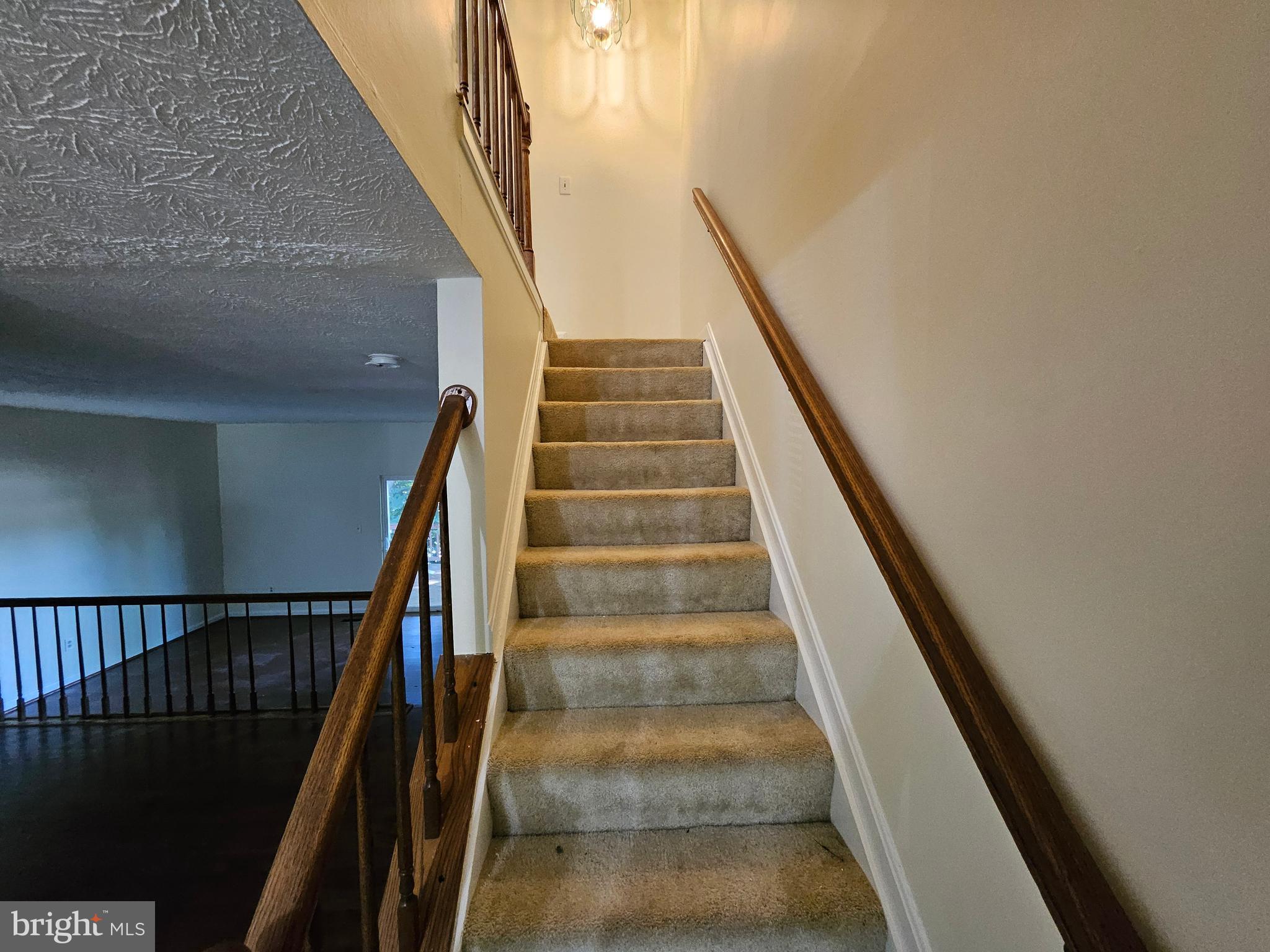 MONTGOMERY MEADOWS - Residential