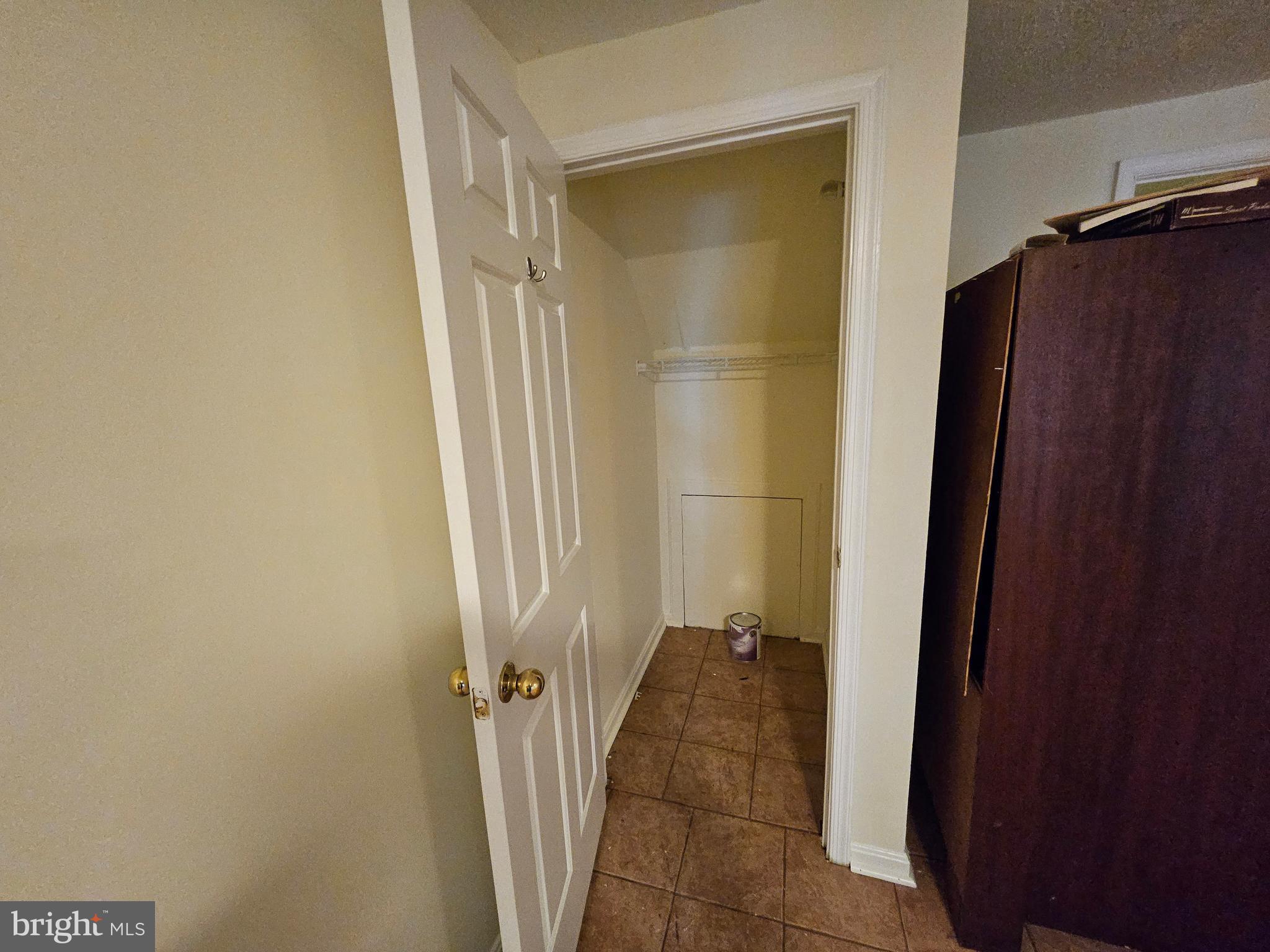 MONTGOMERY MEADOWS - Residential