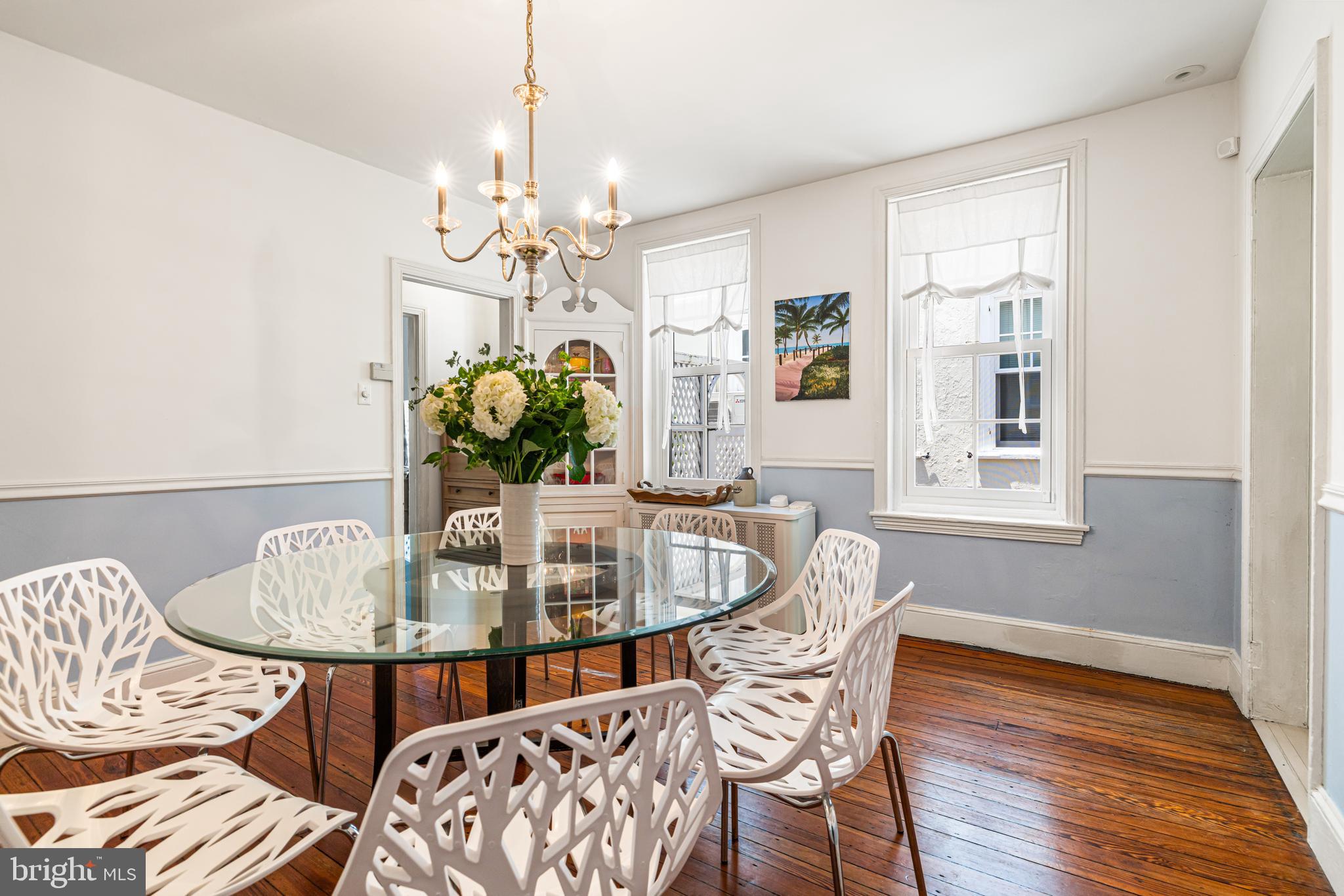 CHESTNUT HILL - Residential
