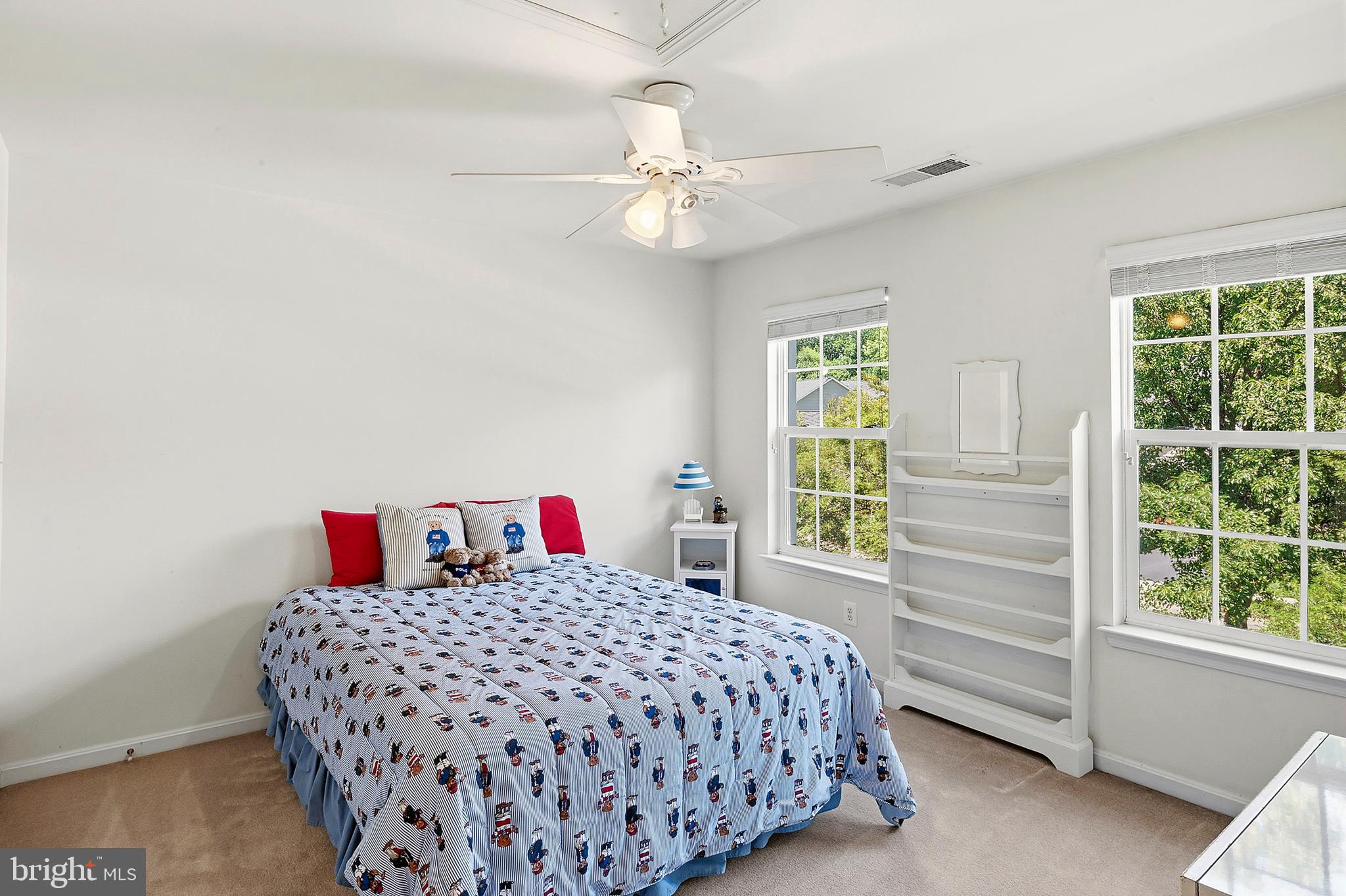 NORBECK GROVE - Residential