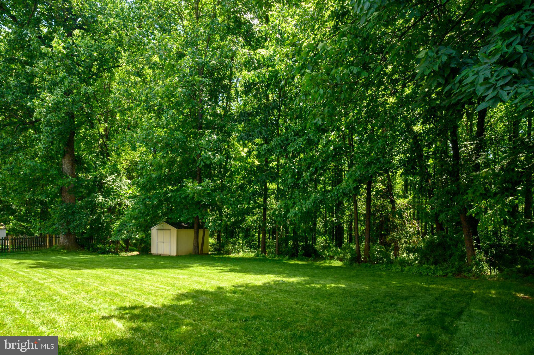 NORBECK GROVE - Residential