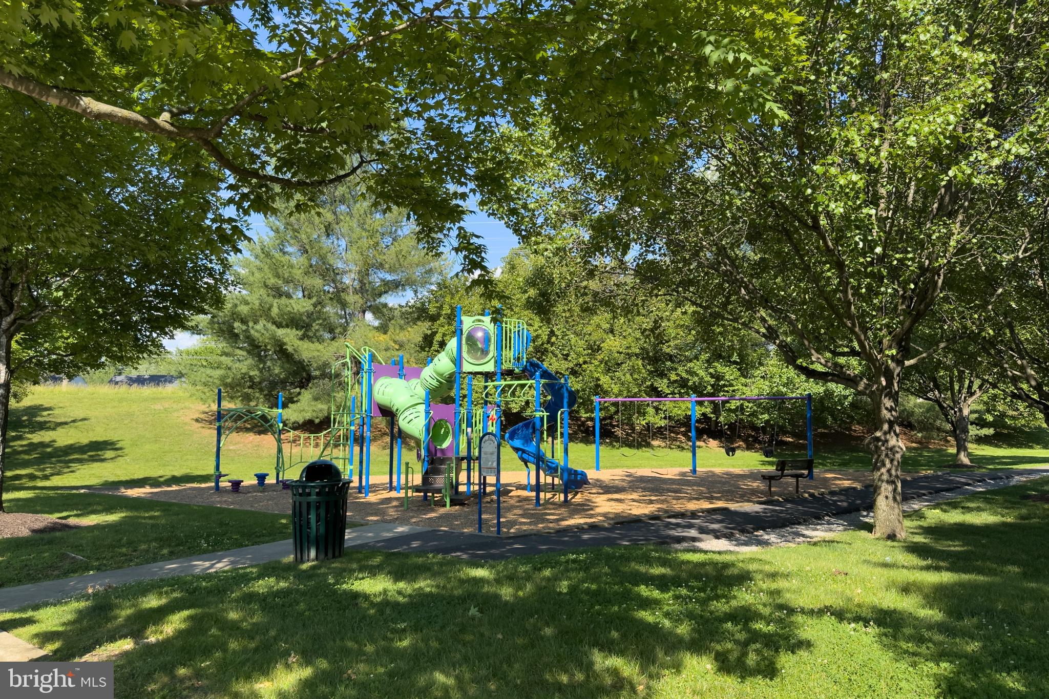 NORBECK GROVE - Residential