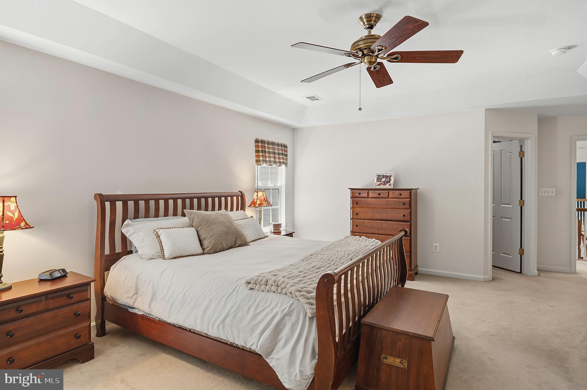 NORBECK GROVE - Residential