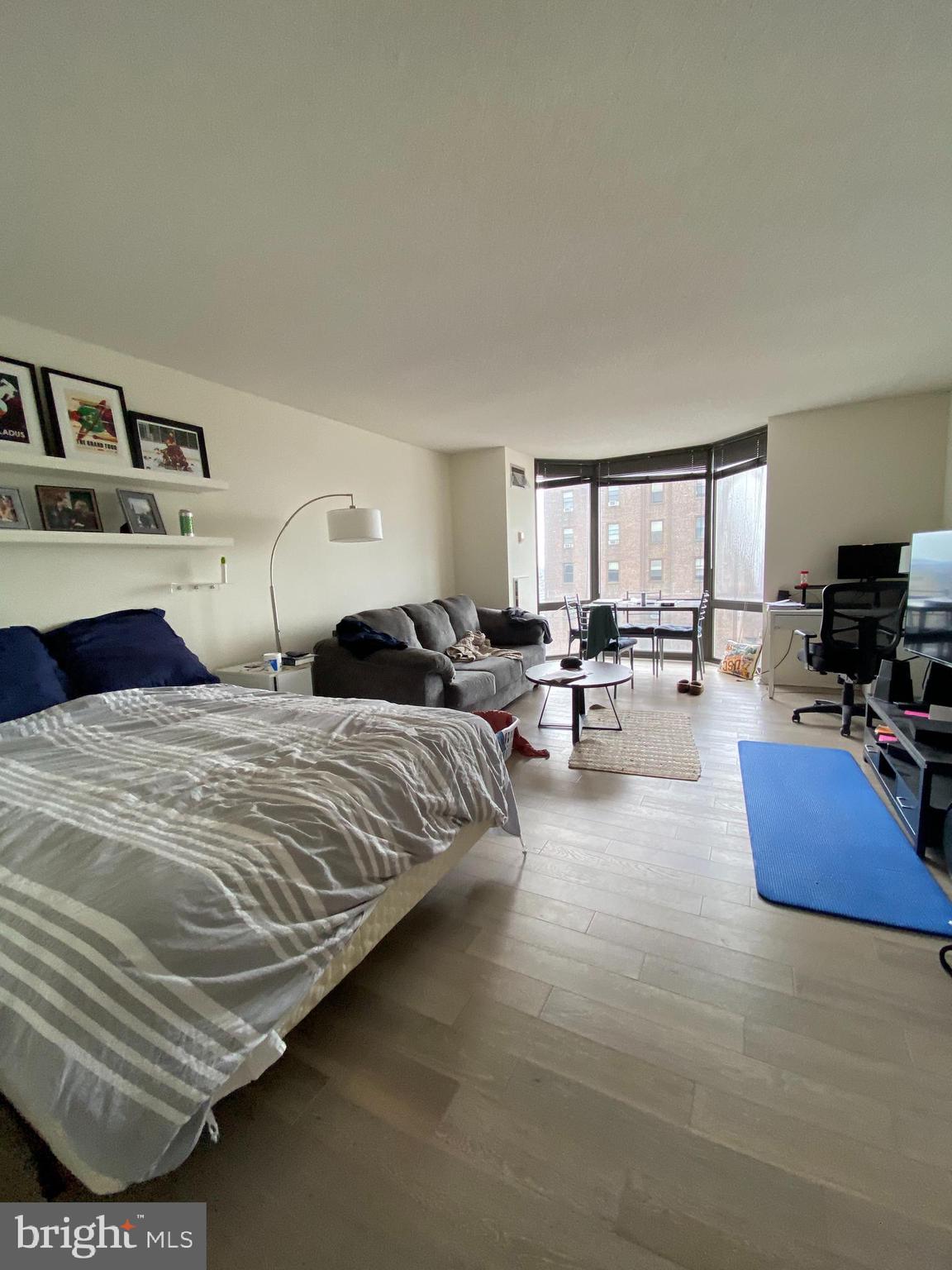 RITTENHOUSE SQUARE - Residential Lease
