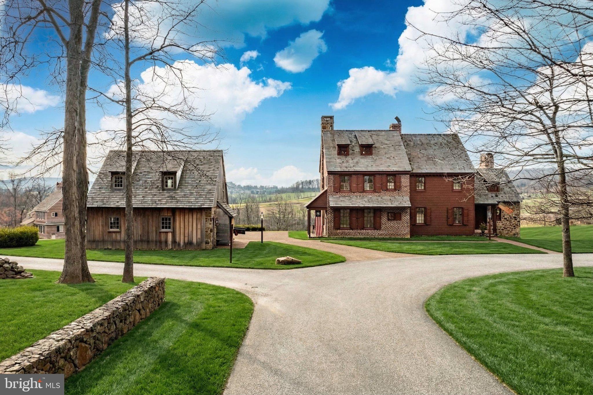 OLDEBULLTOWNVILLAGE - Residential
