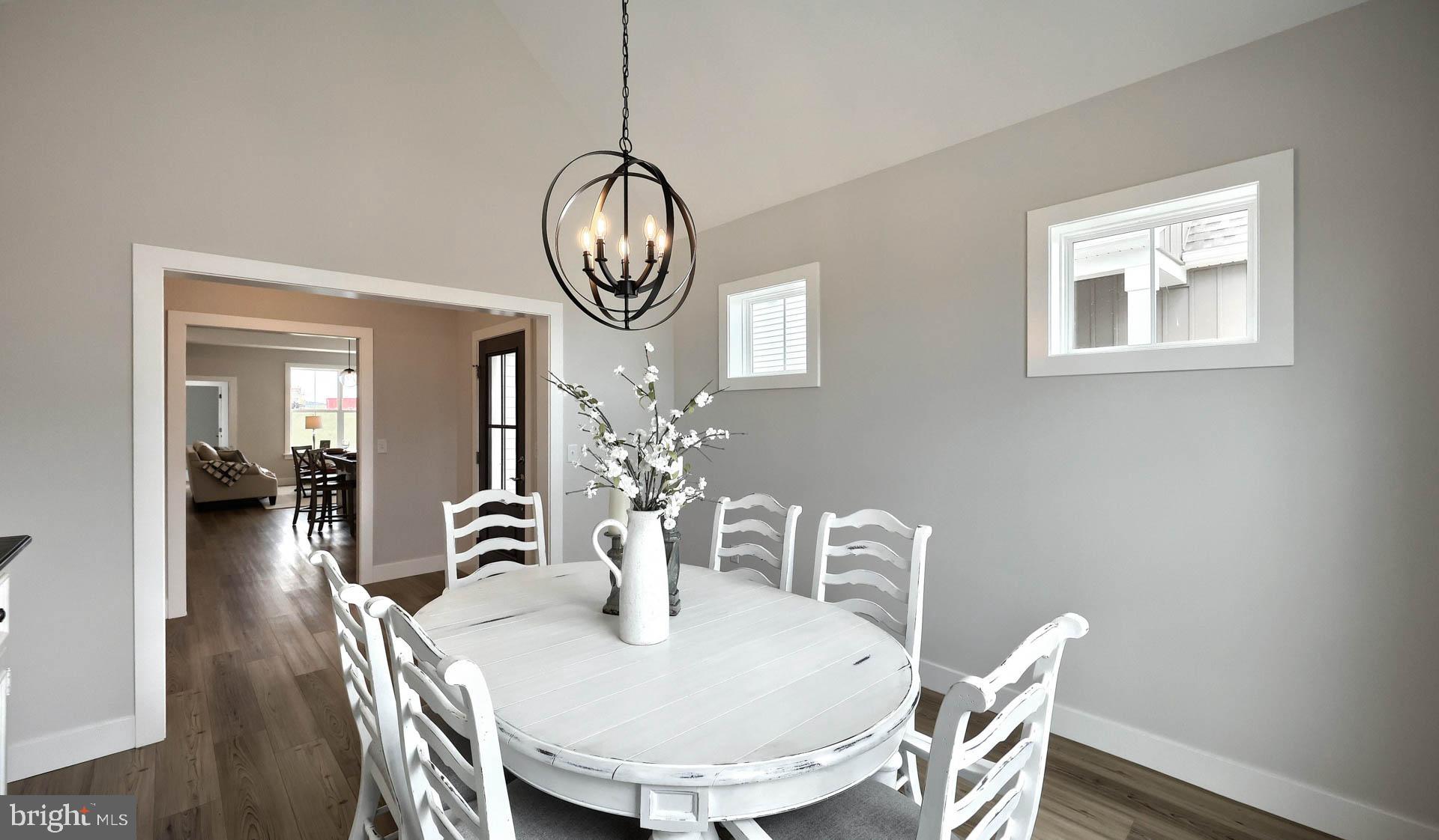 WINDING CREEK - Residential