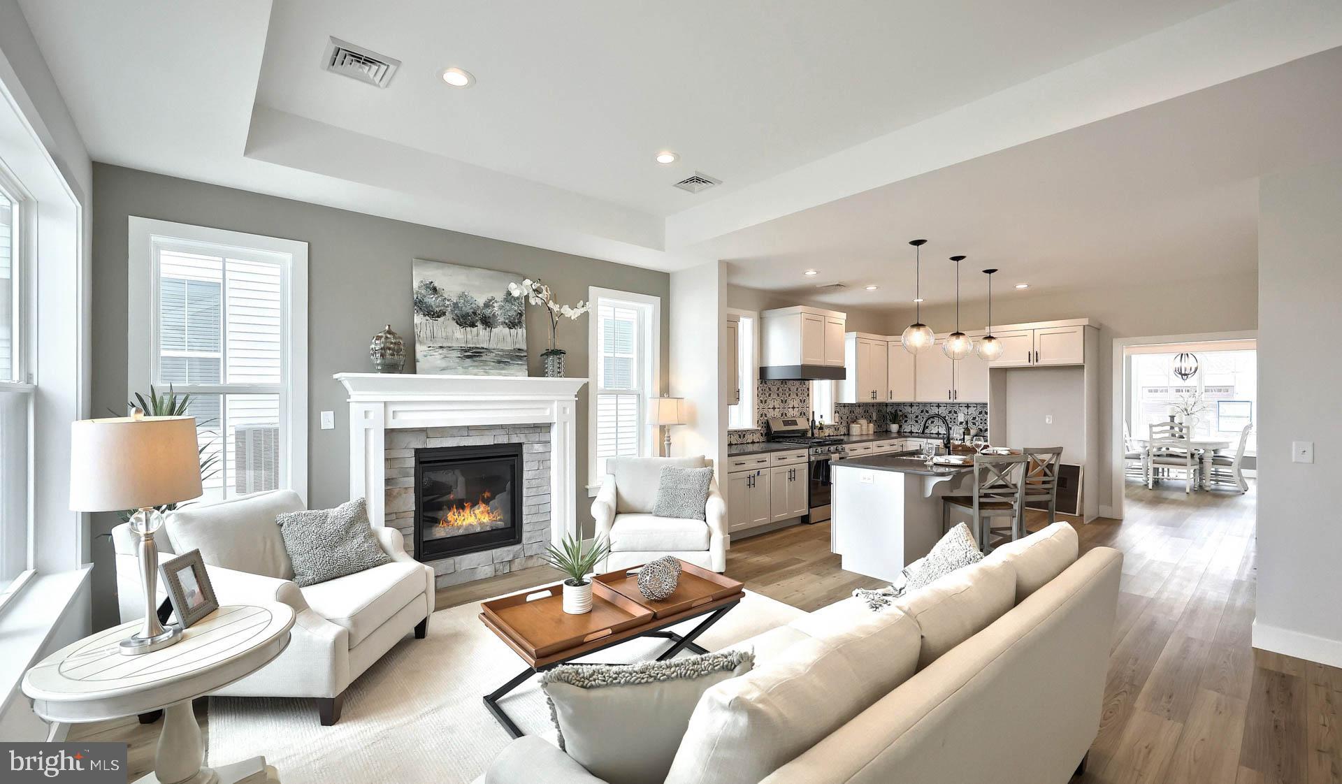 WINDING CREEK - Residential
