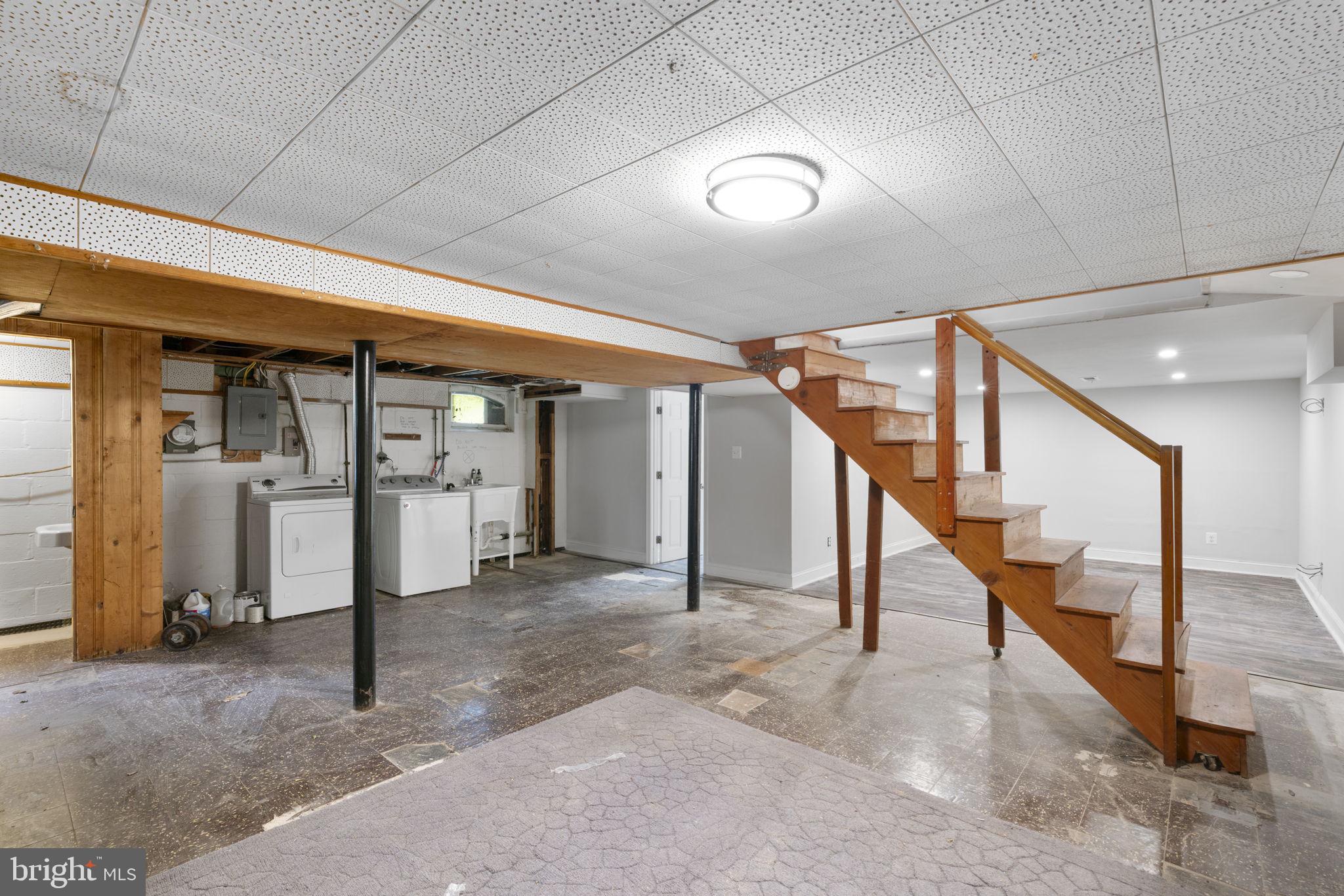 GREENBRIER - Residential