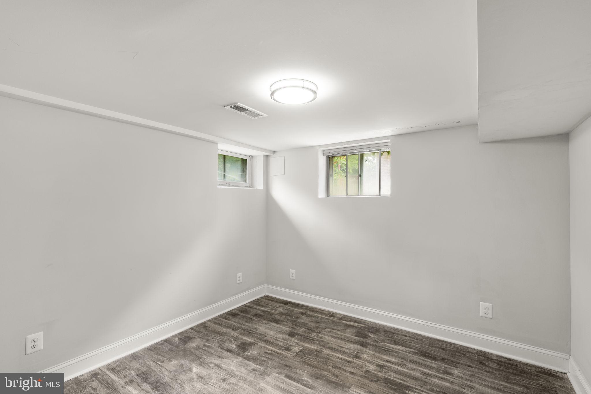 GREENBRIER - Residential