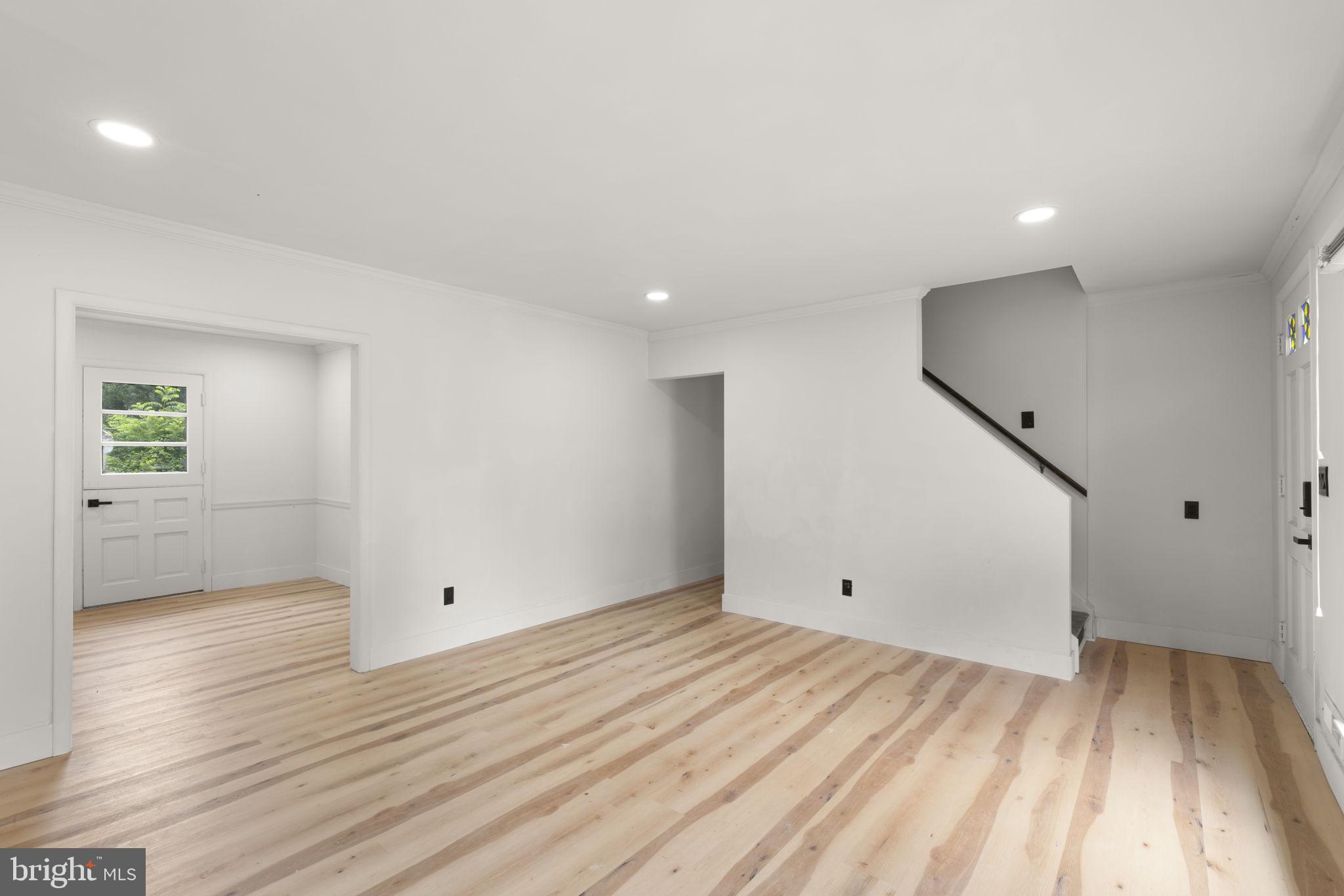 GREENBRIER - Residential