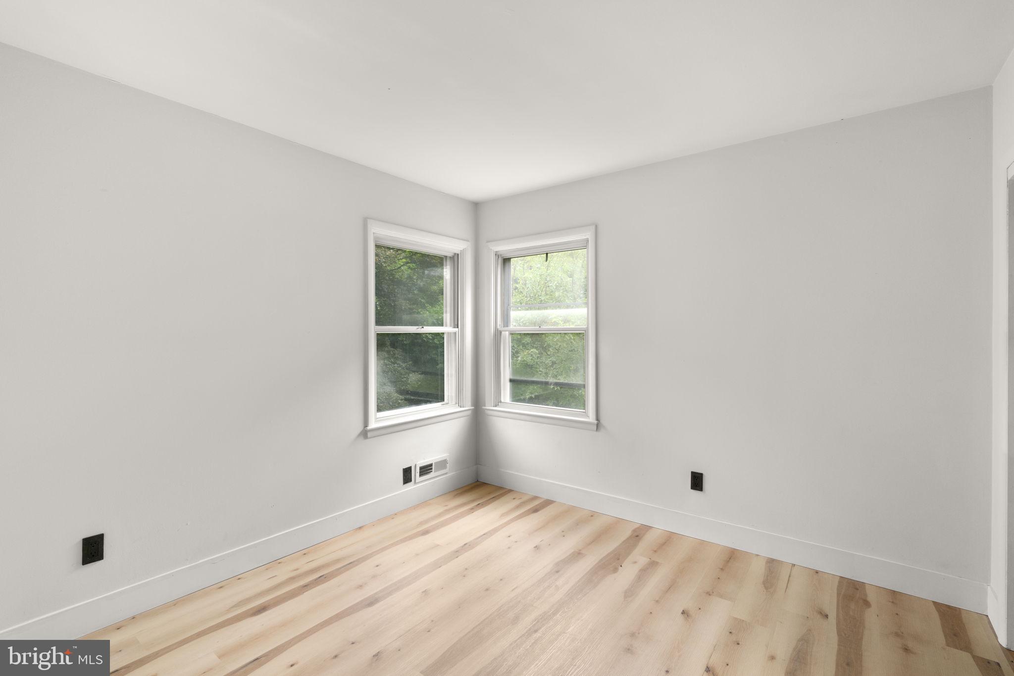 GREENBRIER - Residential