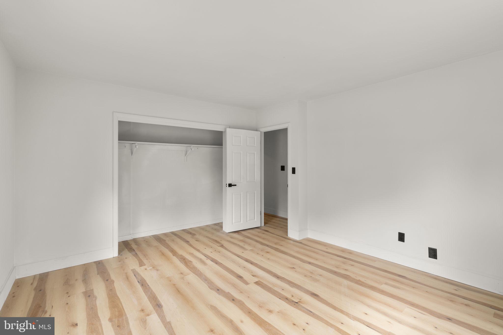 GREENBRIER - Residential