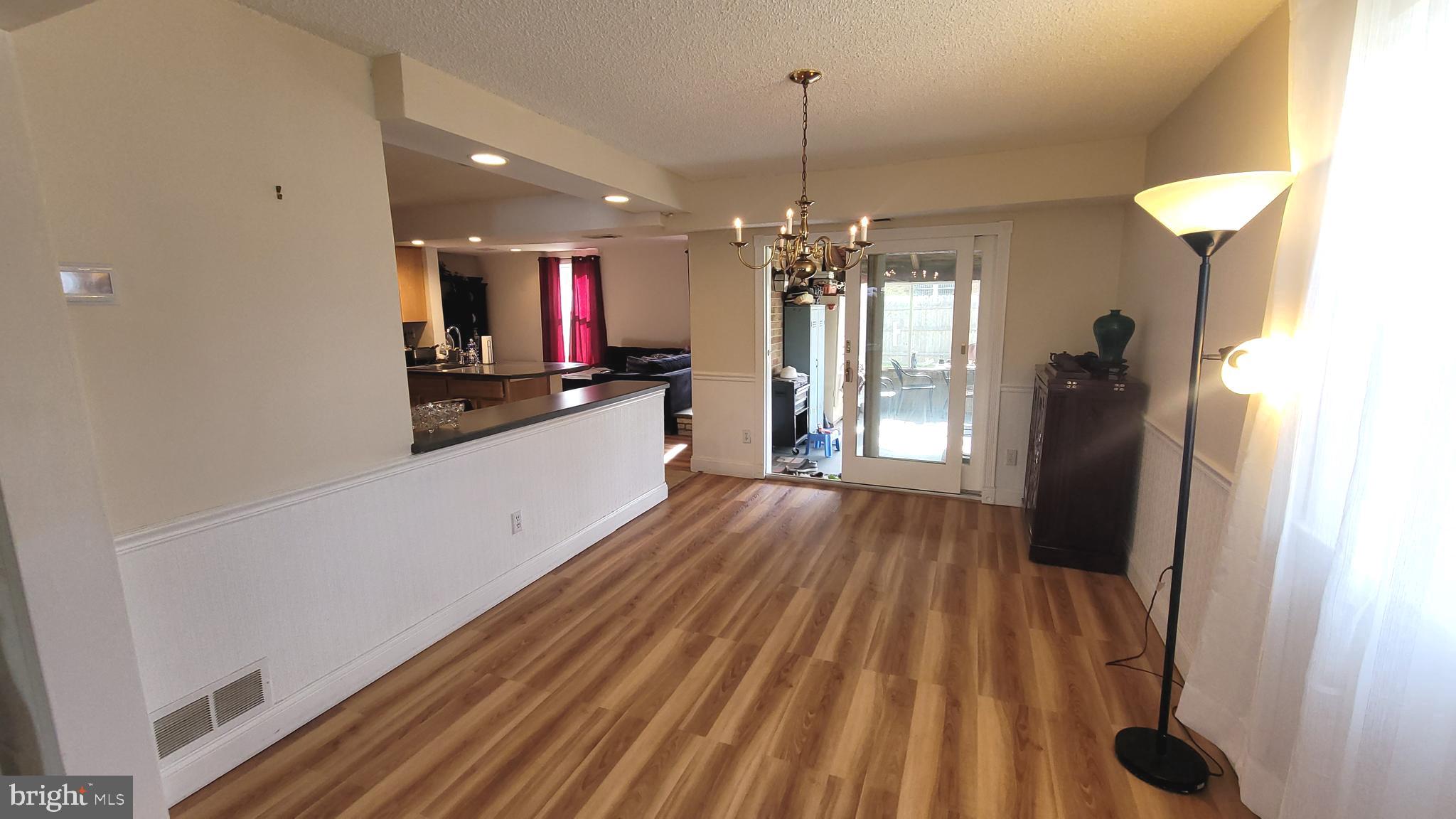 NESHAMINY VALLEY - Residential