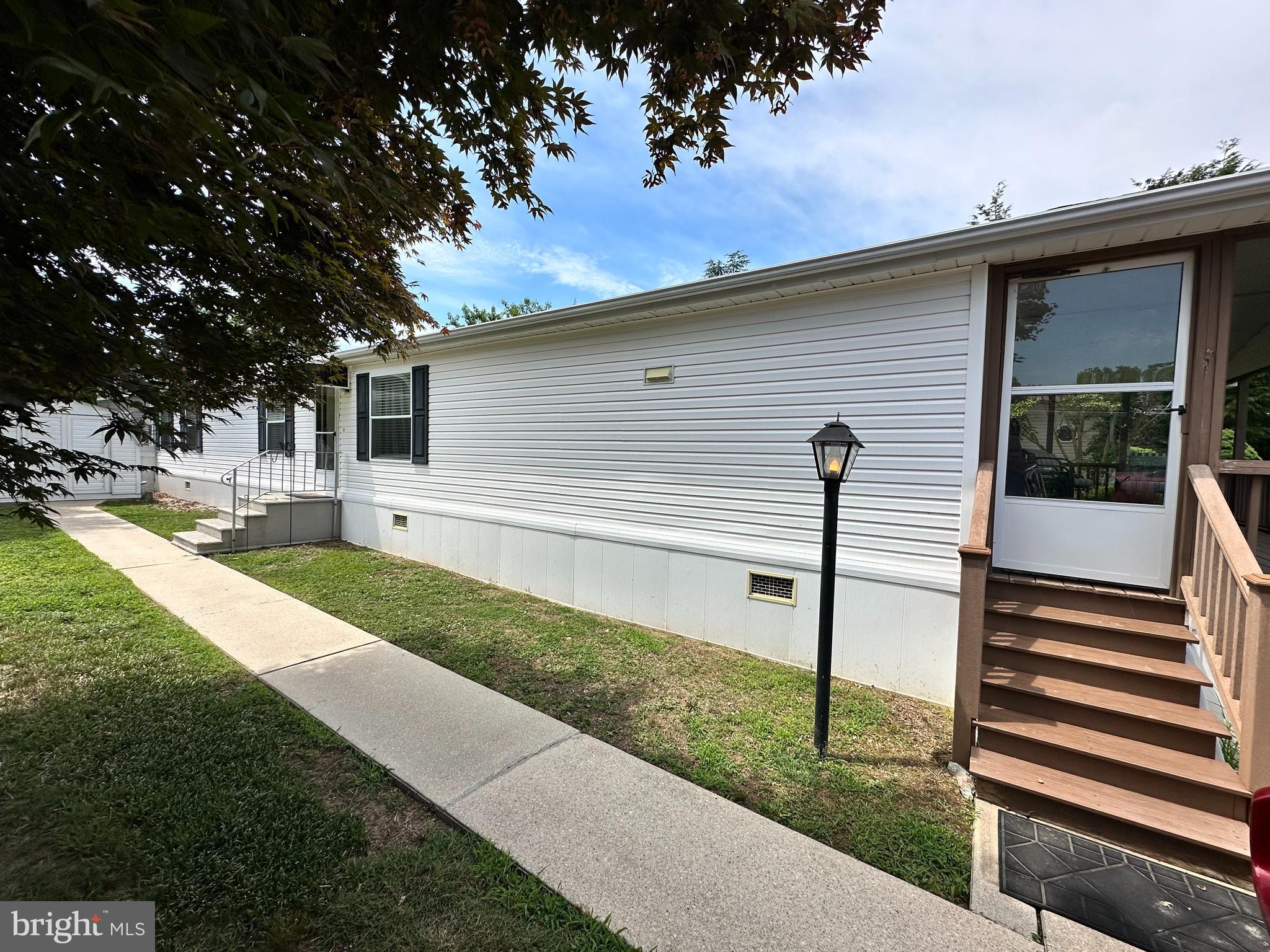SUSSEX EAST MHP - Residential