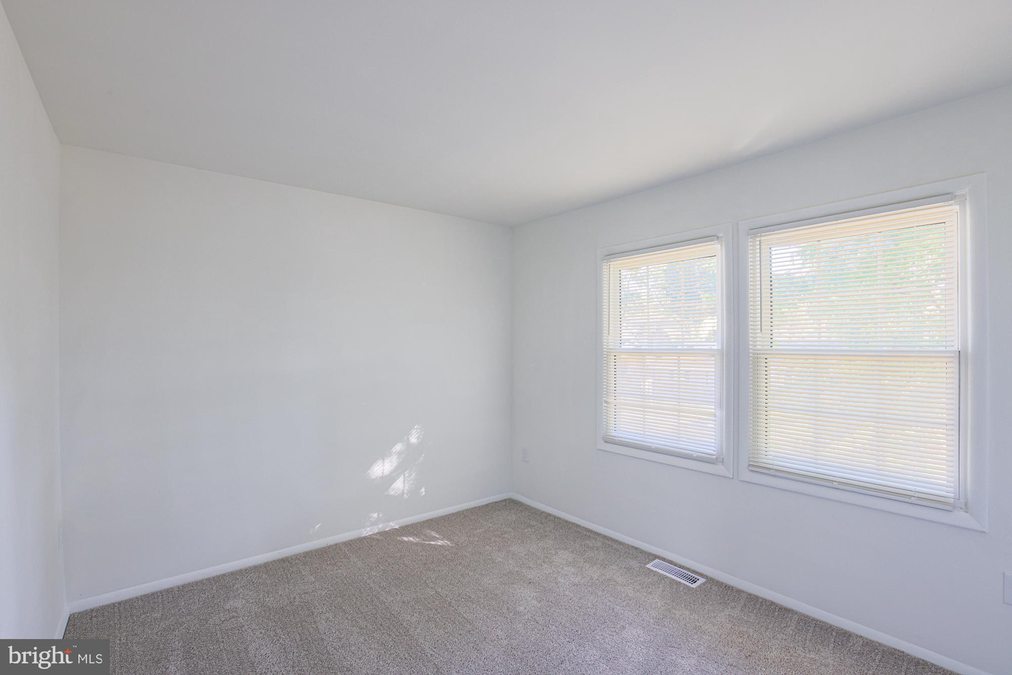 MAPLE RIDGE - Residential