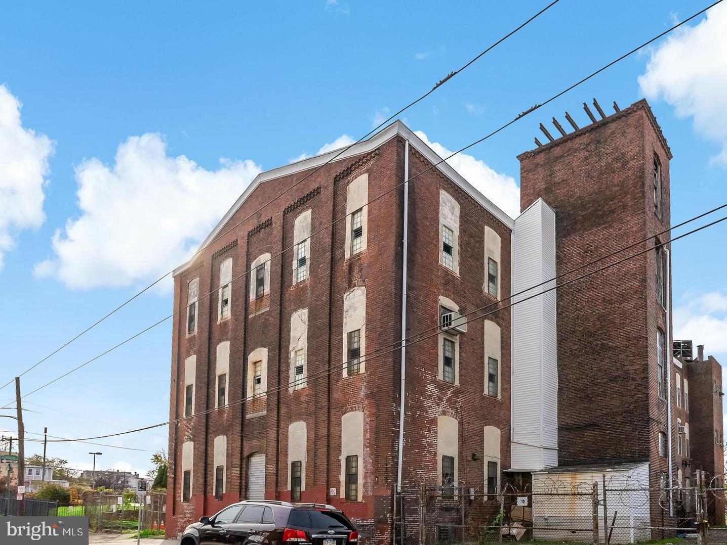 FRANKFORD - Commercial Sale